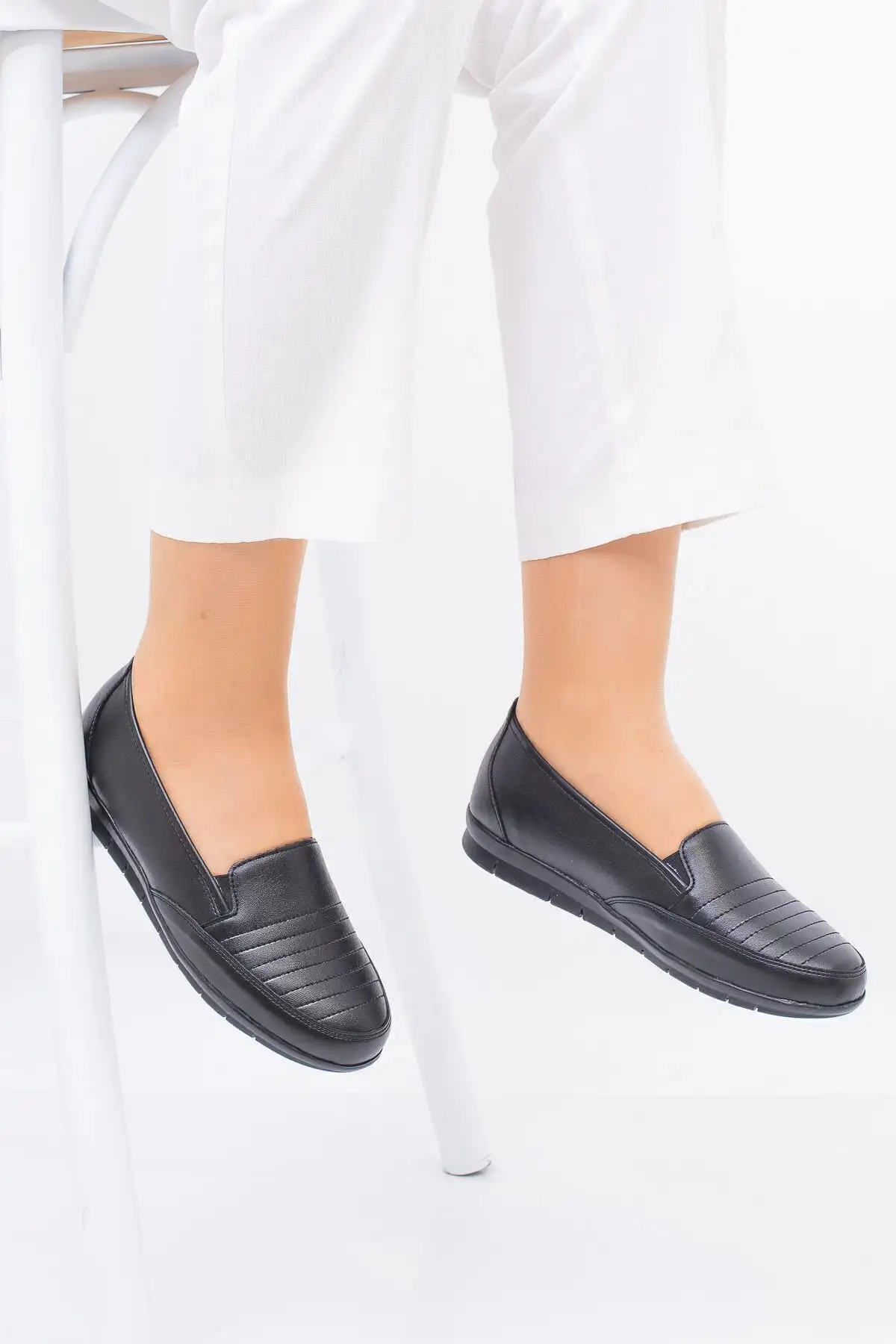 کفش زنانه لاستیک زمستانی کامل ارتوپدی پاشنه با ساپورت راحت و راحت و سبک وزن روزانه مادر کفش مادر - 791 کفش زنانه لاستیک زمستانی کامل ارتوپدی پاشنه با ساپورت راحت و راحت و سبک وزن روزانه مادر کفش مادر - 791