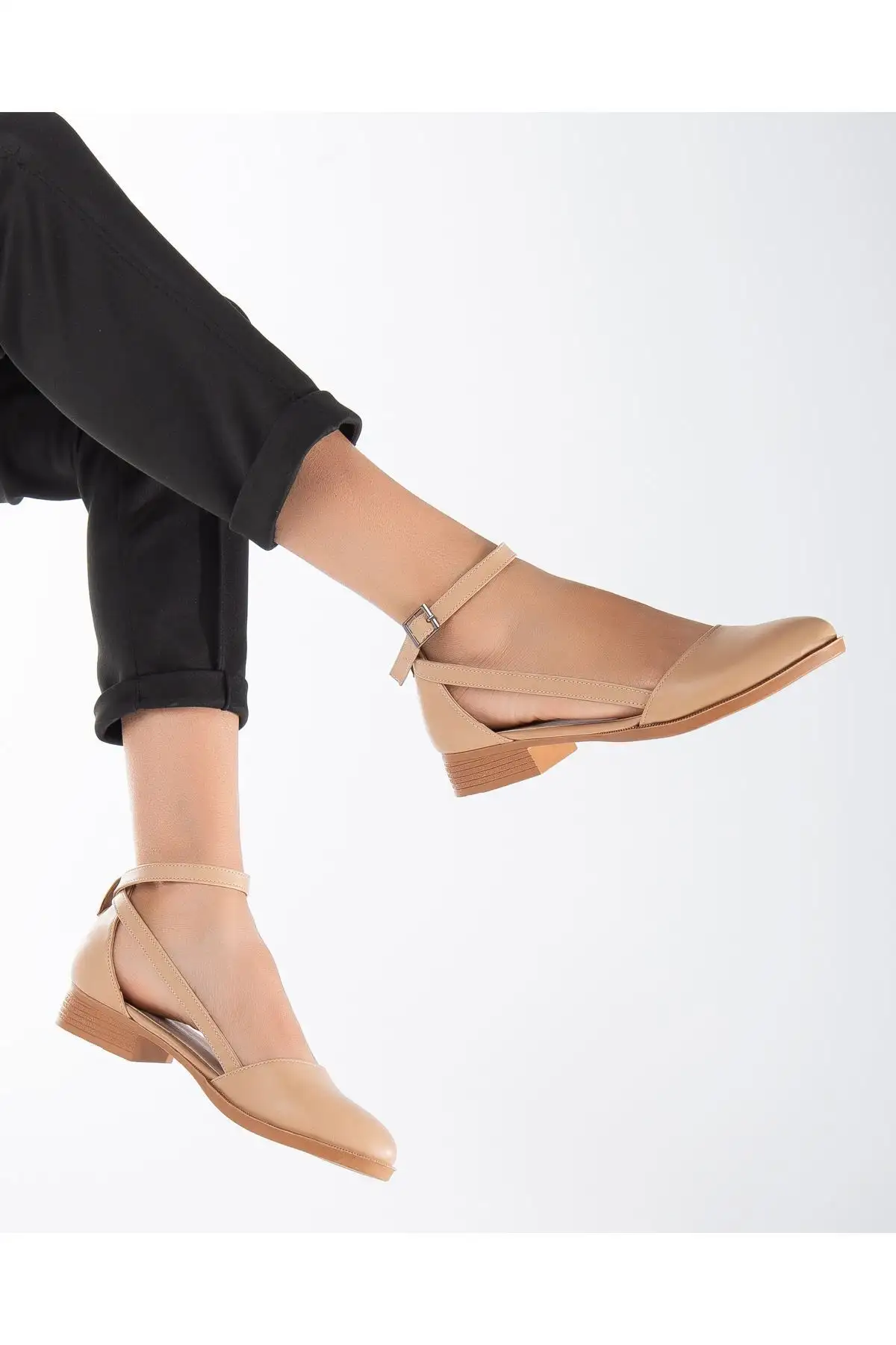 پوست کفش پاشنه کوتاه راینا - 1271 پوست کفش پاشنه کوتاه راینا - 1271