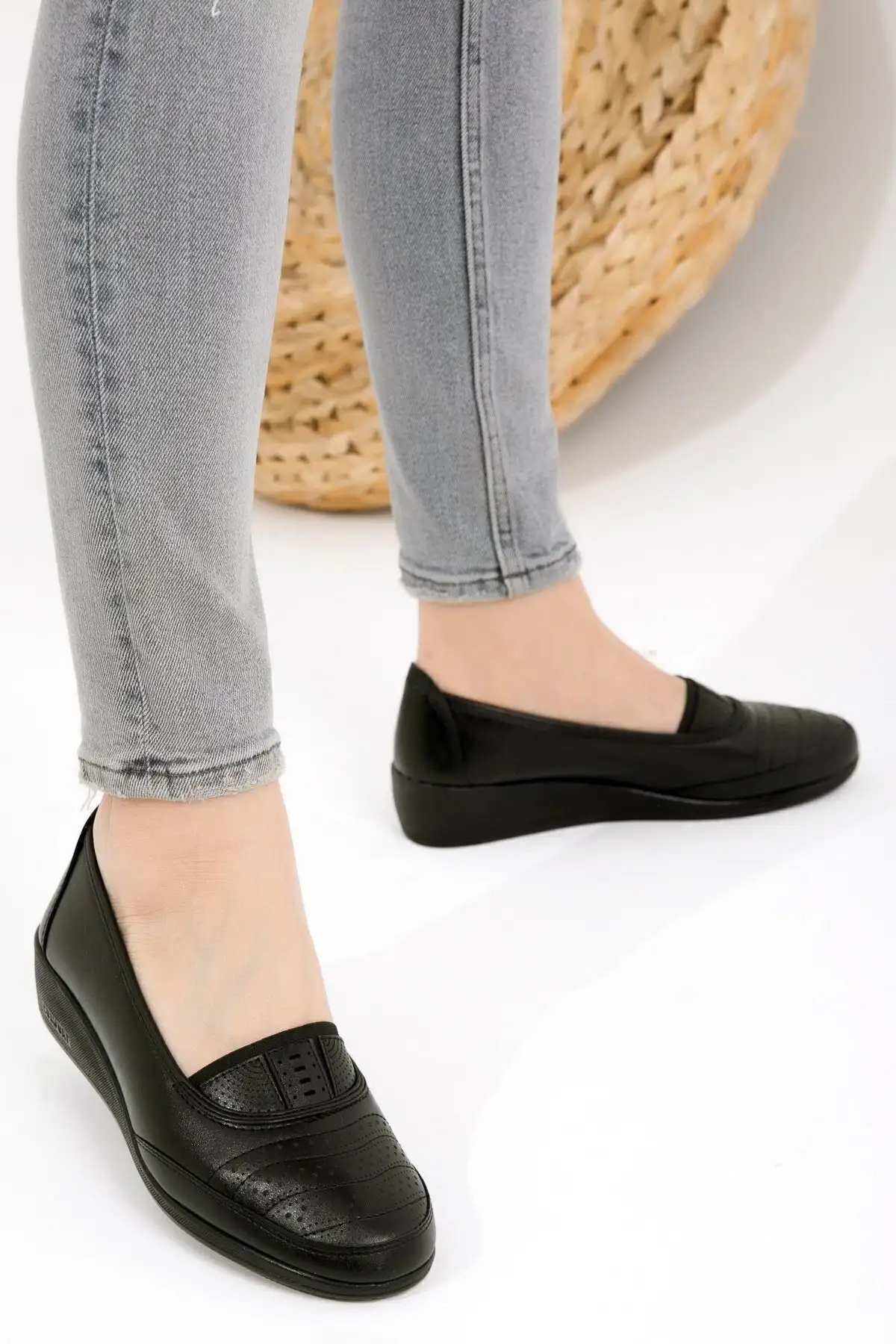 کفش کلاسیک زنانه مشکی Ayzen کفش مادر ارتوپدی کفش مادر بالرین کفش راحتی - 788 کفش کلاسیک زنانه مشکی Ayzen کفش مادر ارتوپدی کفش مادر بالرین کفش راحتی - 788