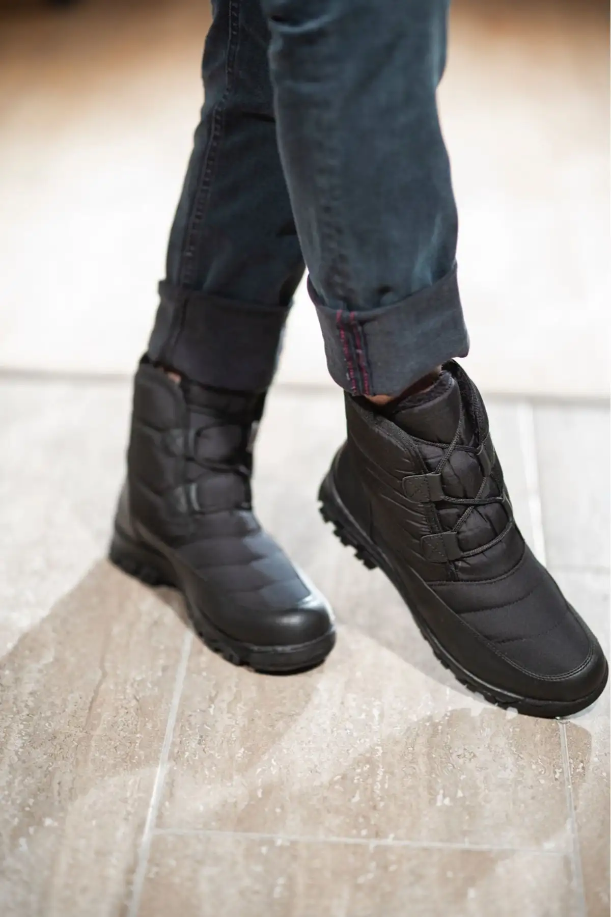 چکمه های برفی توری مشکی مردانه - 1016 چکمه های برفی توری مشکی مردانه - 1016