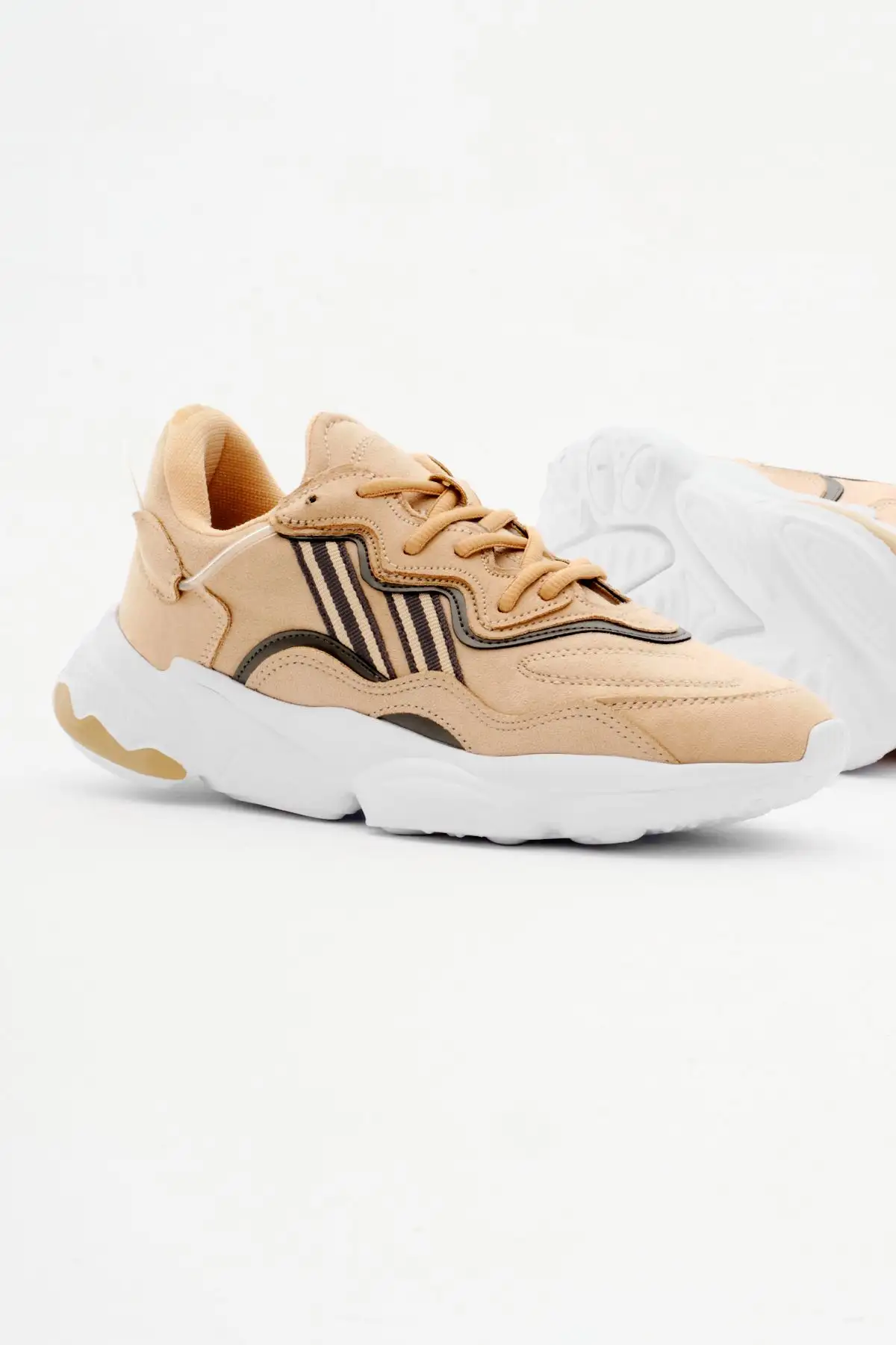 کفش اسپرت یونیسکس بژ Tb248 - 543 کفش اسپرت یونیسکس بژ Tb248 - 543