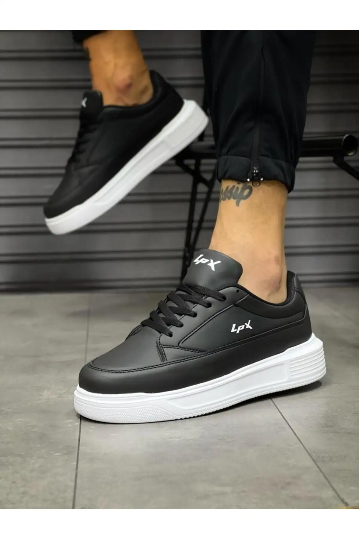 کفش ورزشی گاه به گاه مردانه زیره بلند مشکی سفید Wsb0626 - 230 کفش ورزشی گاه به گاه مردانه زیره بلند مشکی سفید Wsb0626 - 230