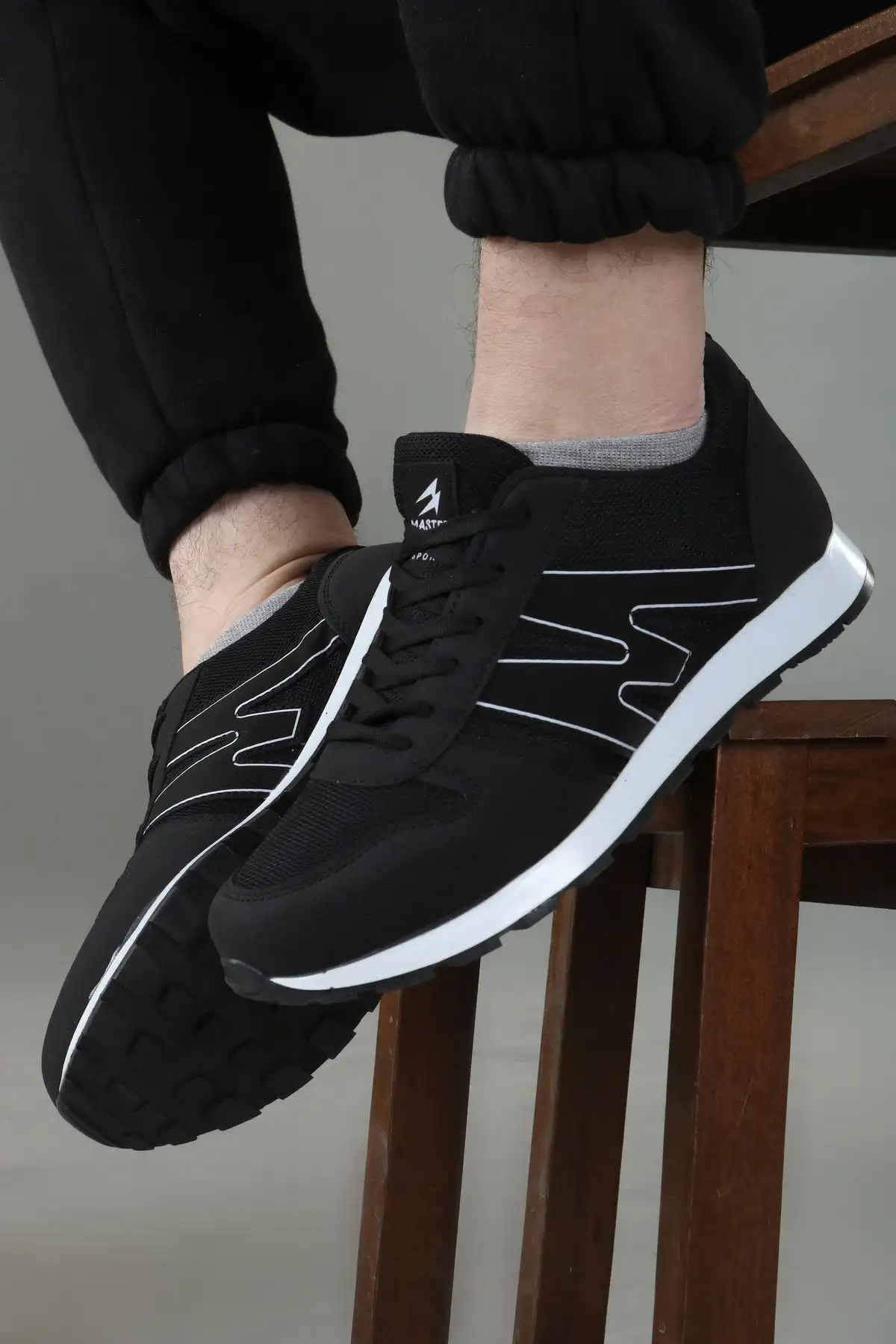 کفش ورزشی کتانی راحت تنفسی و انعطاف پذیر بنددار وسط پدیک مفید - 473 کفش ورزشی کتانی راحت تنفسی و انعطاف پذیر بنددار وسط پدیک مفید - 473