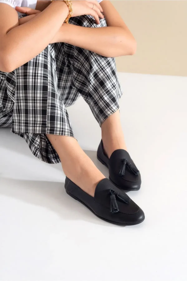 کفش چرم مشکی F04 - 1306