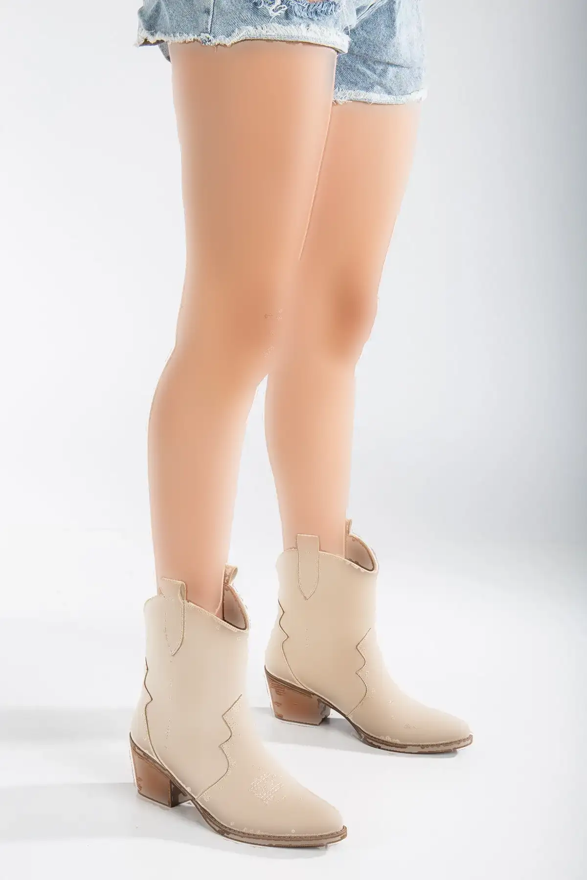 پوتین کابوی وسترن جیر مات بژ کرم مینک استون - 122 پوتین کابوی وسترن جیر مات بژ کرم مینک استون - 122