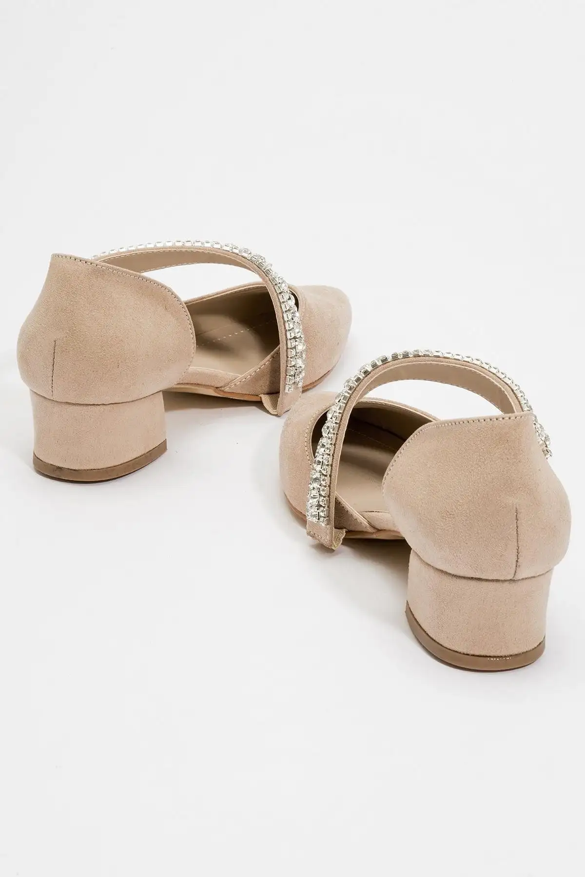 کفش راحتی پاشنه دار سنگی زنانه جیر بژ - 1332 کفش راحتی پاشنه دار سنگی زنانه جیر بژ - 1332