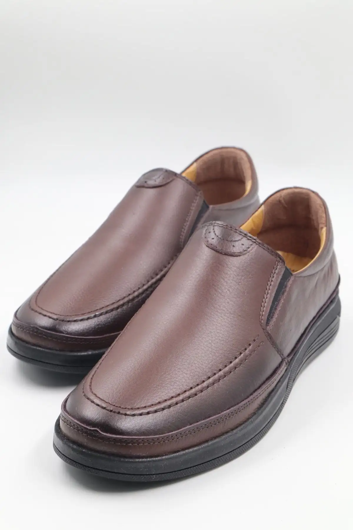 کفش راحتی ژل ارتوپدی مردانه چرم اصل فوق العاده راحت - 495 کفش راحتی ژل ارتوپدی مردانه چرم اصل فوق العاده راحت - 495