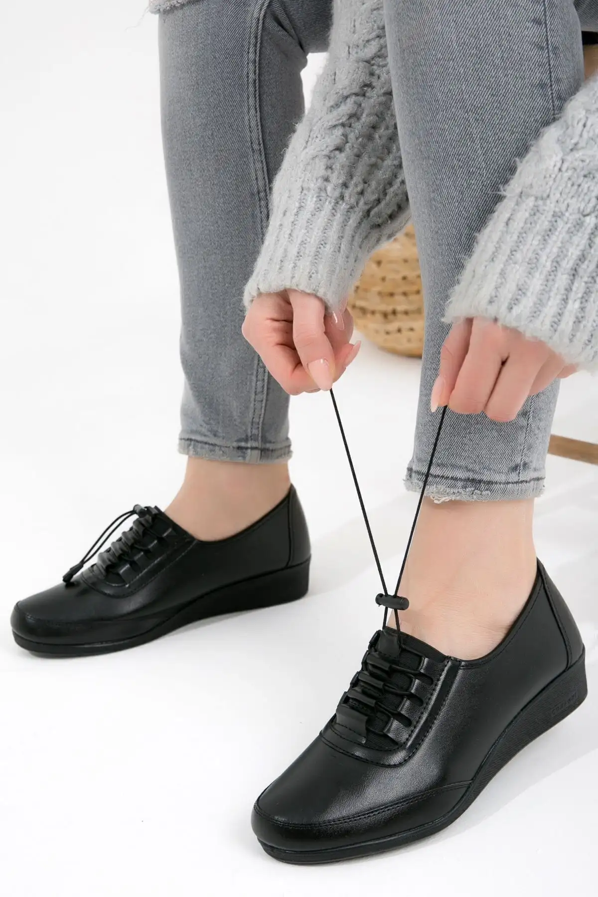 کفش کلاسیک مشکی زنانه کفش مادر ارتوپدی کفش مادر بالرین کفش راحتی زنانه مادر - 826 کفش کلاسیک مشکی زنانه کفش مادر ارتوپدی کفش مادر بالرین کفش راحتی زنانه مادر - 826