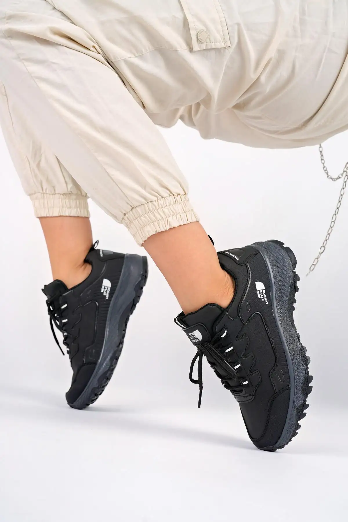 کفش کتانی یونیکس شمالی تضمینی Trekking Outdoor - 235 کفش کتانی یونیکس شمالی تضمینی Trekking Outdoor - 235