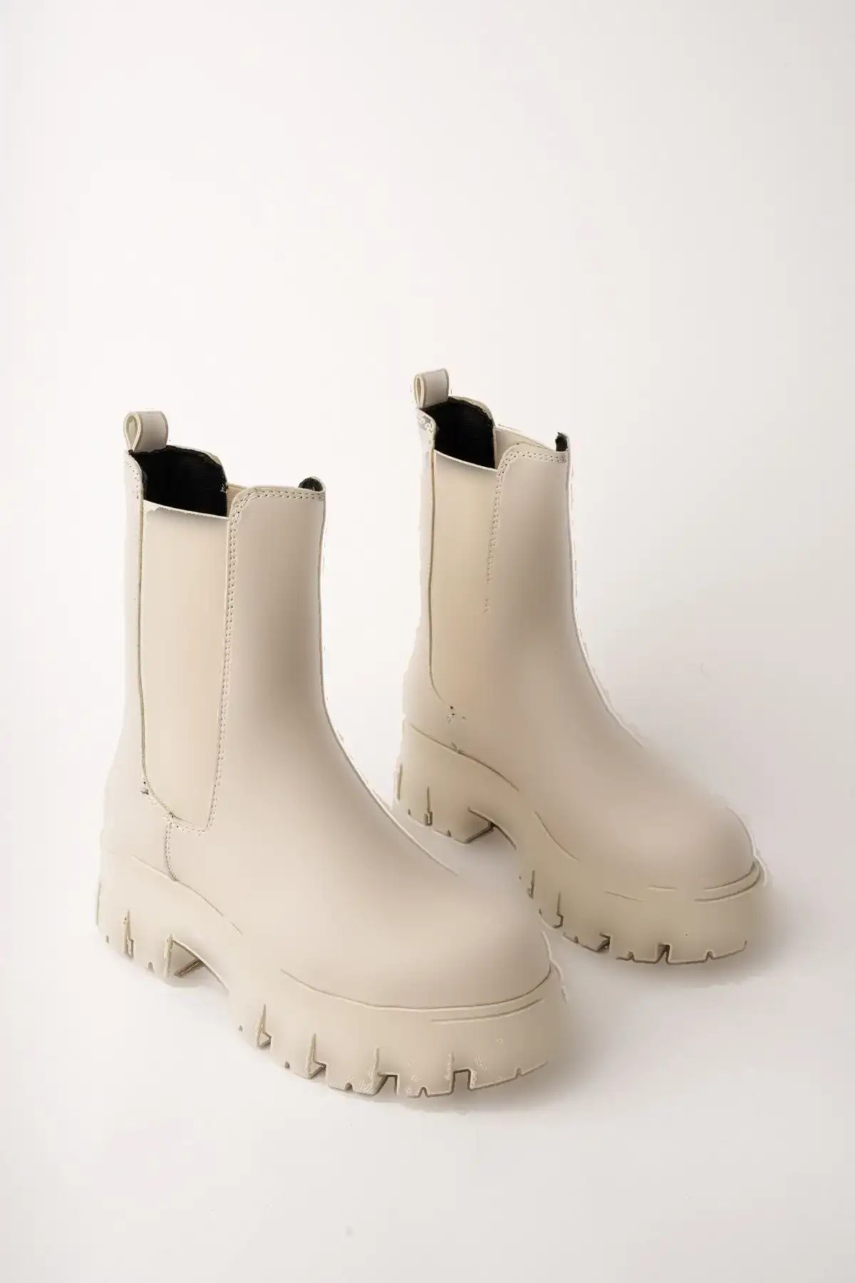 چکمه زیره ضخیم الاستیک پوستی - 106 چکمه زیره ضخیم الاستیک پوستی - 106