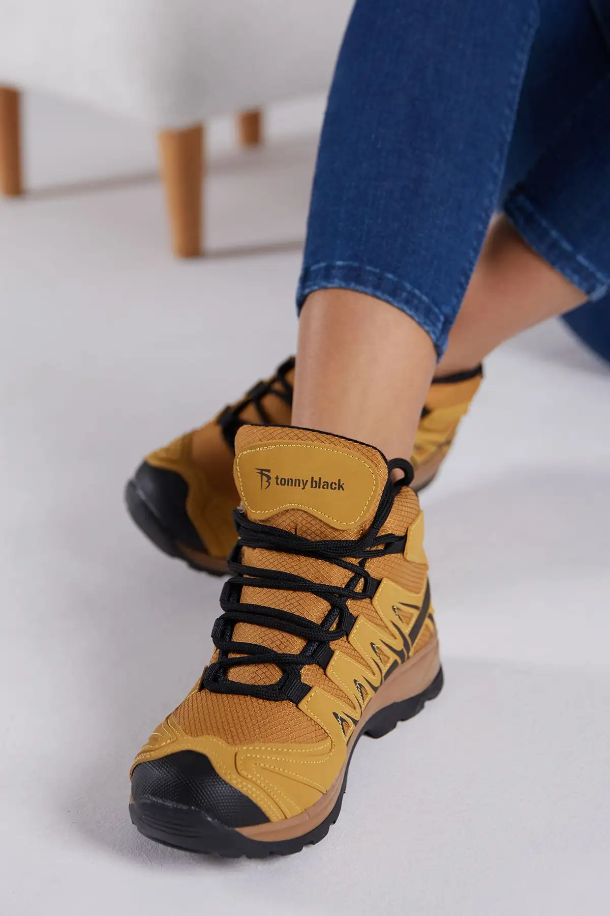 چکمه یونیسکس شتر کوهنوردی Tb601 - 79 چکمه یونیسکس شتر کوهنوردی Tb601 - 79