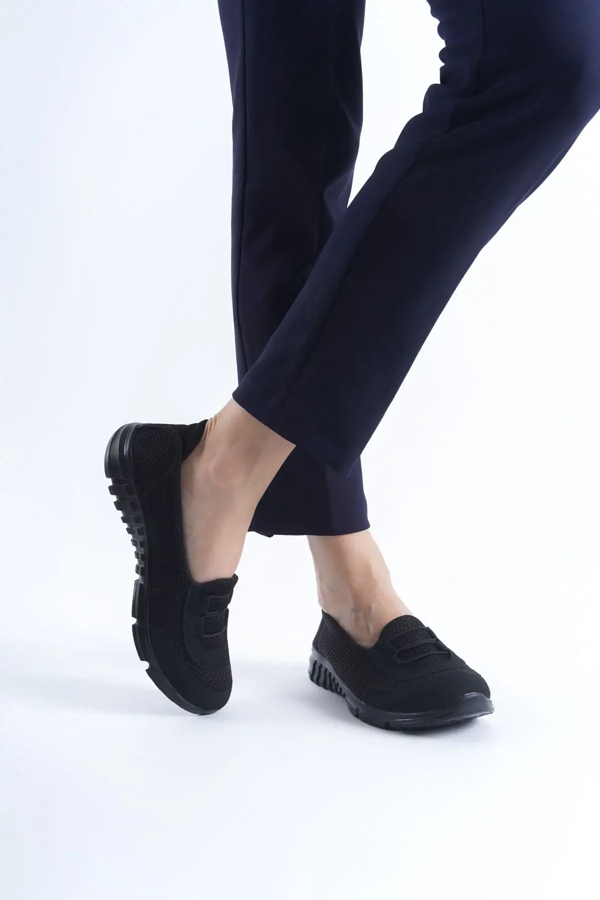 کفش راحتی زنانه ارتوپدی توری مشکی بالرین - 1228 کفش راحتی زنانه ارتوپدی توری مشکی بالرین - 1228