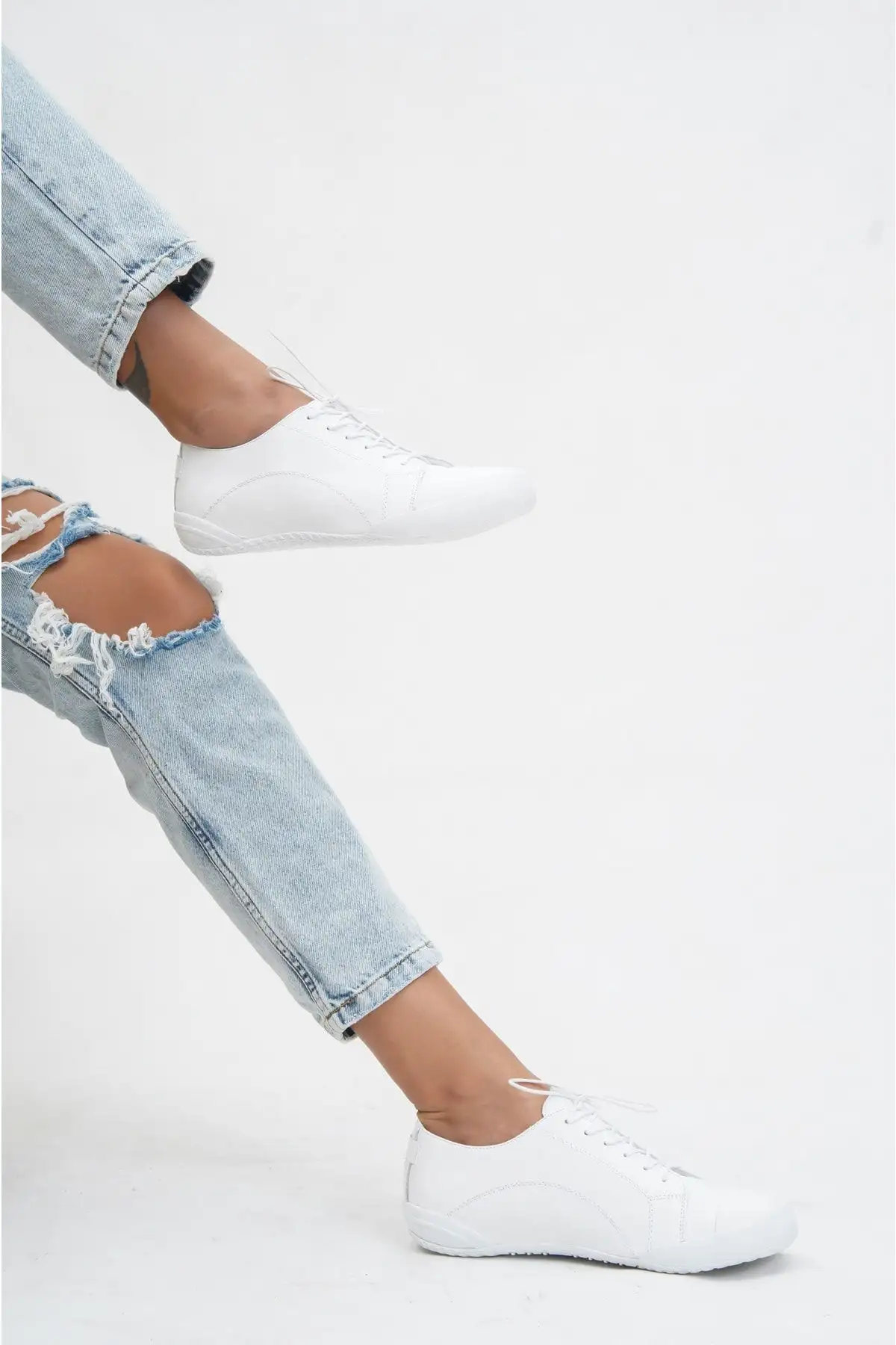 کفش راحتی زنانه چرم سفید چرم اصل Trc-0503 - 1292 کفش راحتی زنانه چرم سفید چرم اصل Trc-0503 - 1292