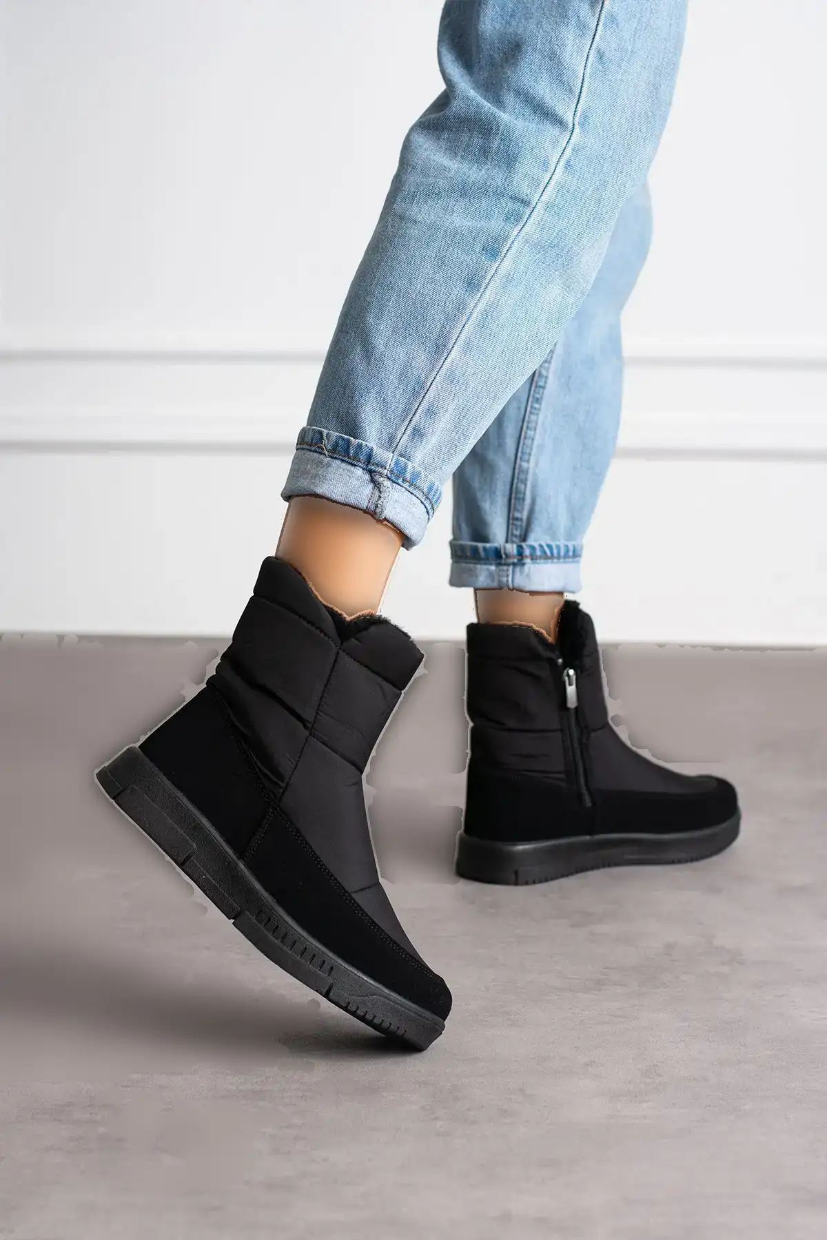 چکمه مشکی زنانه راحت و راحت با کیفیت - 113 چکمه مشکی زنانه راحت و راحت با کیفیت - 113