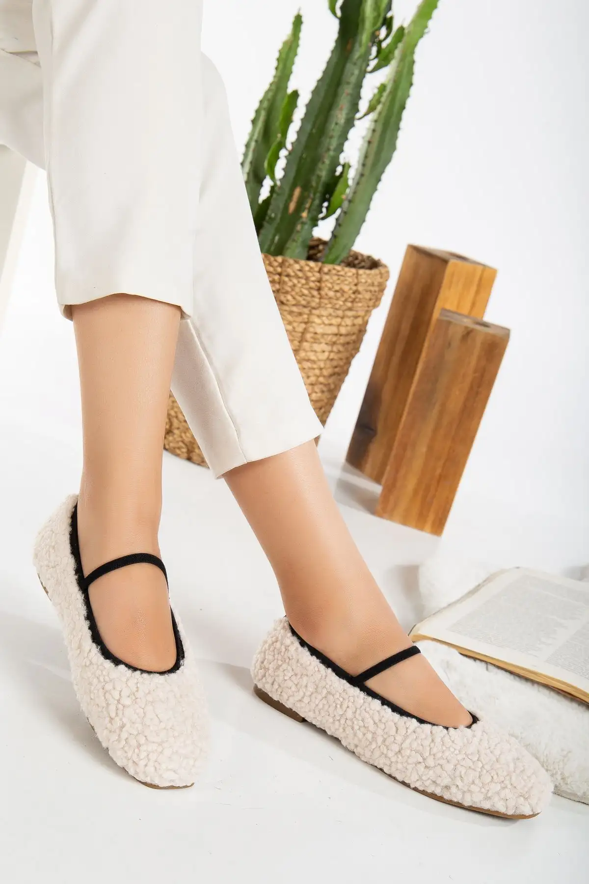 بالرینهای بالرینهای تدی تدی کفهای لاستیک مخملدار زنانه - 1232 بالرینهای بالرینهای تدی تدی کفهای لاستیک مخملدار زنانه - 1232