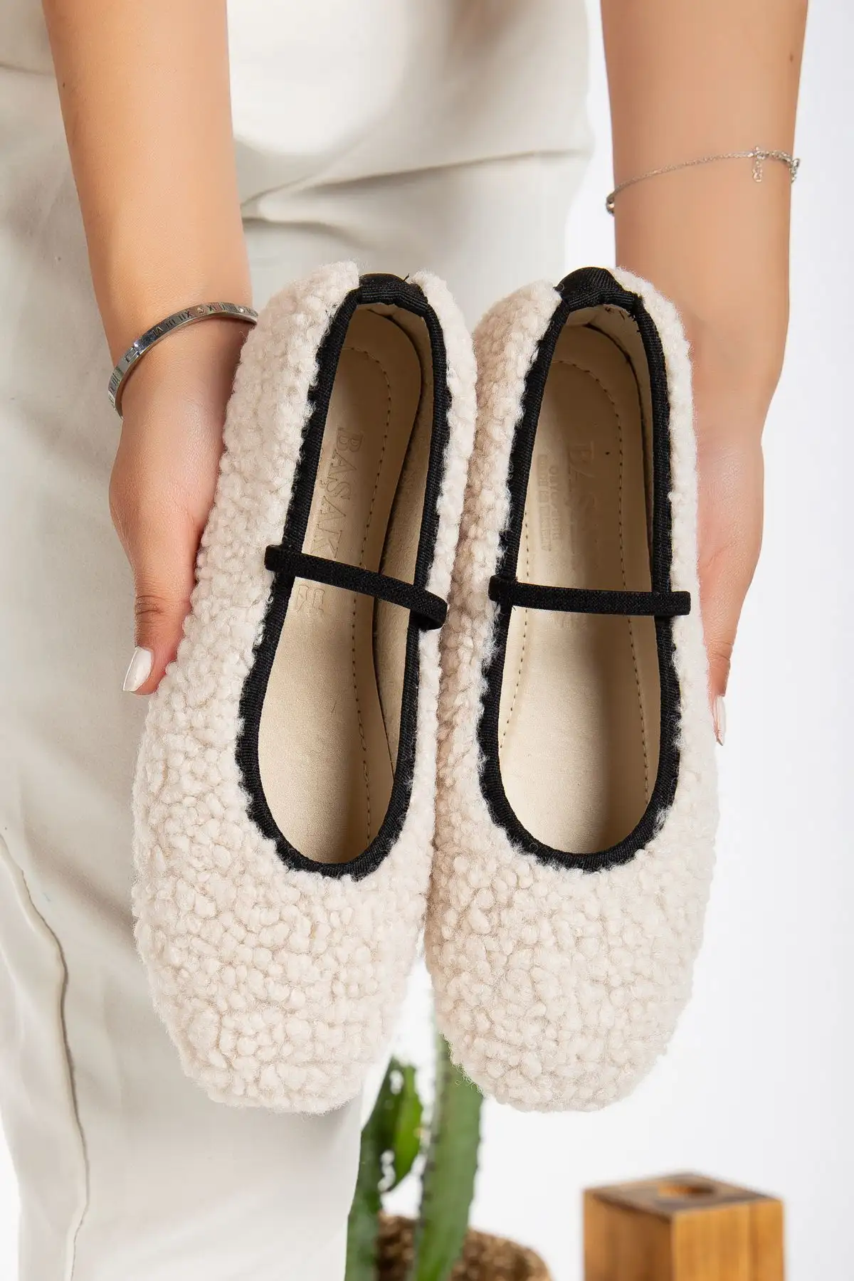 بالرینهای بالرینهای تدی تدی کفهای لاستیک مخملدار زنانه - 1232 بالرینهای بالرینهای تدی تدی کفهای لاستیک مخملدار زنانه - 1232