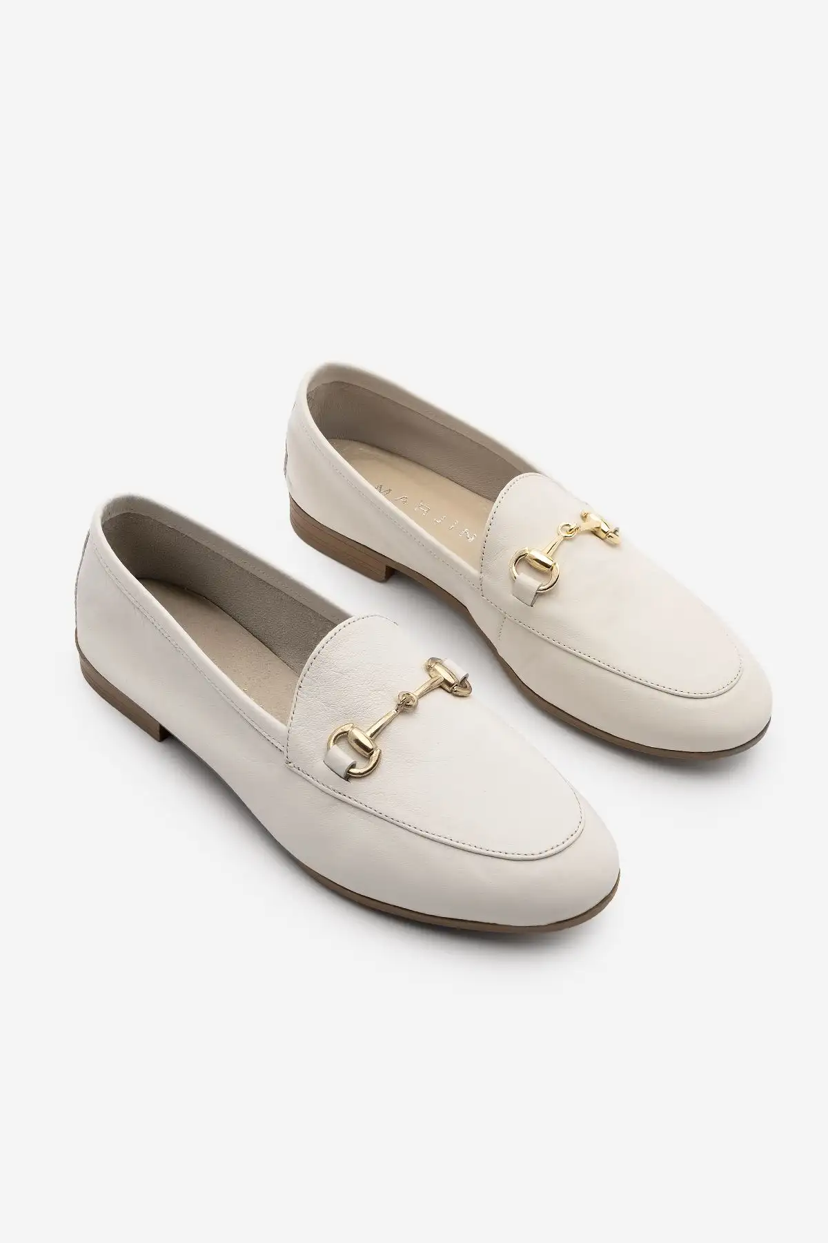 کفش راحتی زنجیر چرم اصل زنانه تانل بژ - 857 کفش راحتی زنجیر چرم اصل زنانه تانل بژ - 857