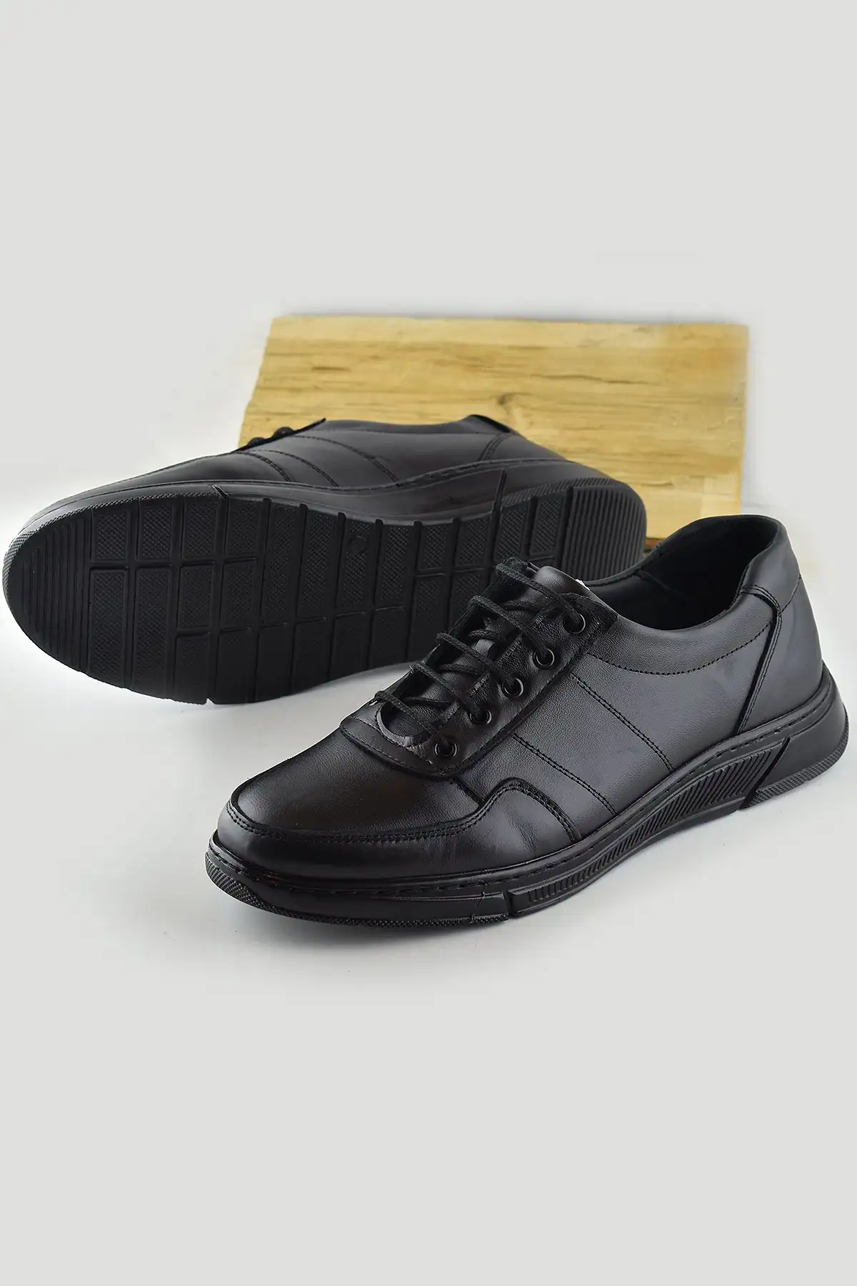 502 ارتوپدی ماساژ پاشنه کفش چرم طبیعی مردانه بند دار - 482 502 ارتوپدی ماساژ پاشنه کفش چرم طبیعی مردانه بند دار - 482