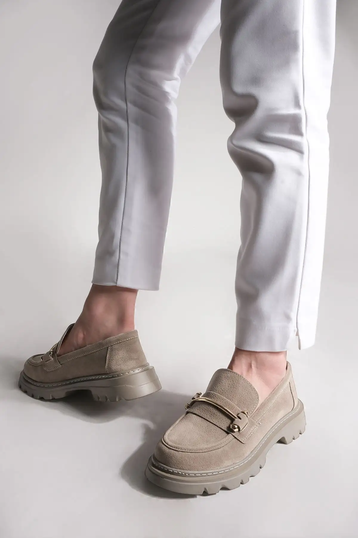 کفش راحتی زنانه زنجیر ضخیم زنجیر زولز مینک - 1276 کفش راحتی زنانه زنجیر ضخیم زنجیر زولز مینک - 1276