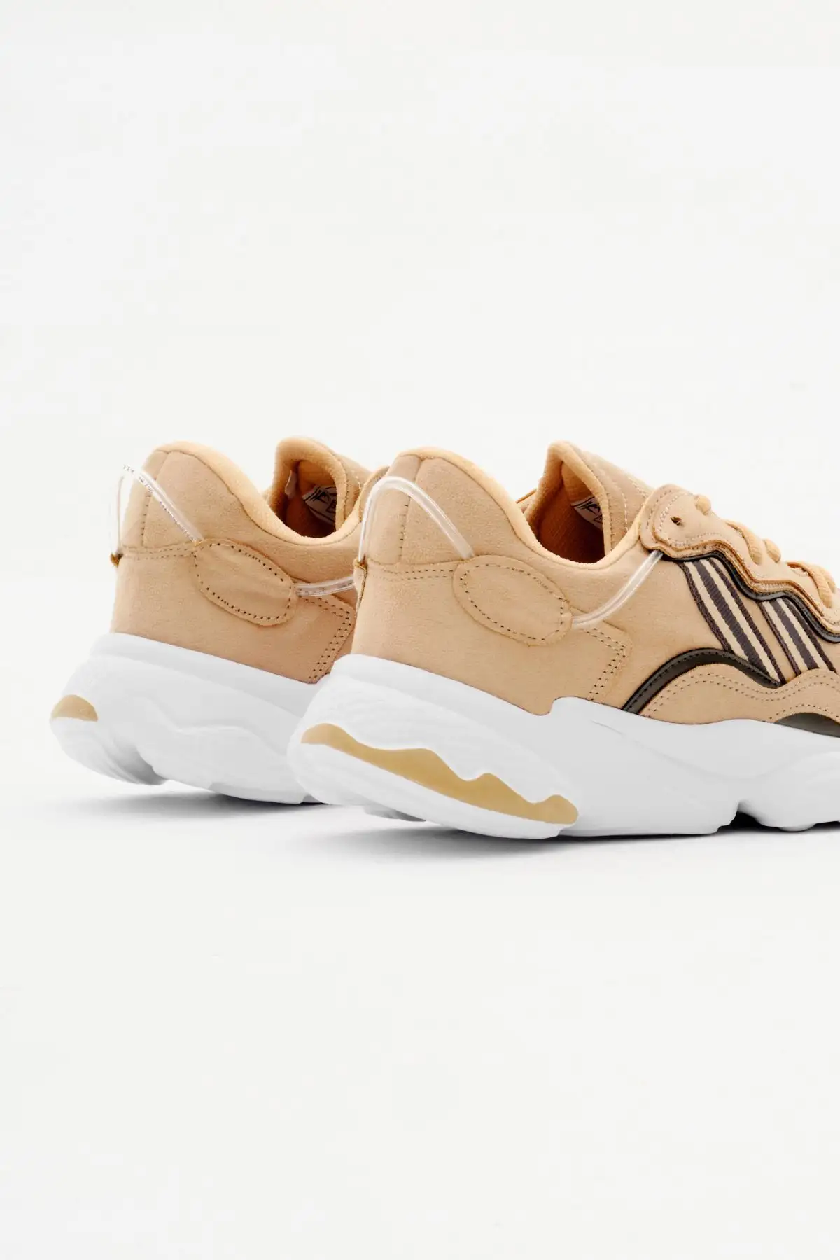 کفش اسپرت یونیسکس بژ Tb248 - 543 کفش اسپرت یونیسکس بژ Tb248 - 543