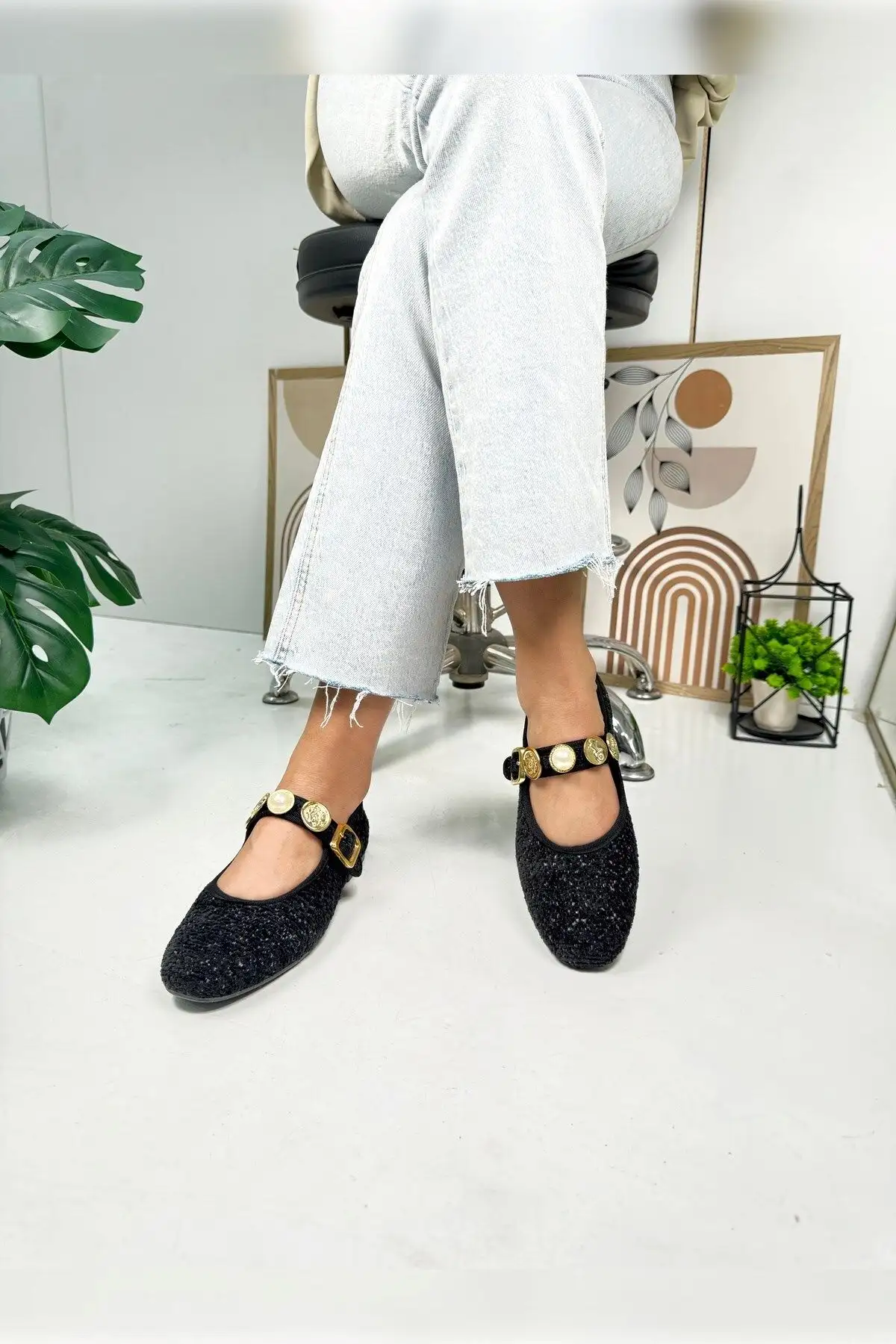 کفشهای راحت پنجه بیضی شکل باله باله مشکی زنانه بالرین بند مرواریدی قابل تنظیم 379 - 790 کفشهای راحت پنجه بیضی شکل باله باله مشکی زنانه بالرین بند مرواریدی قابل تنظیم 379 - 790