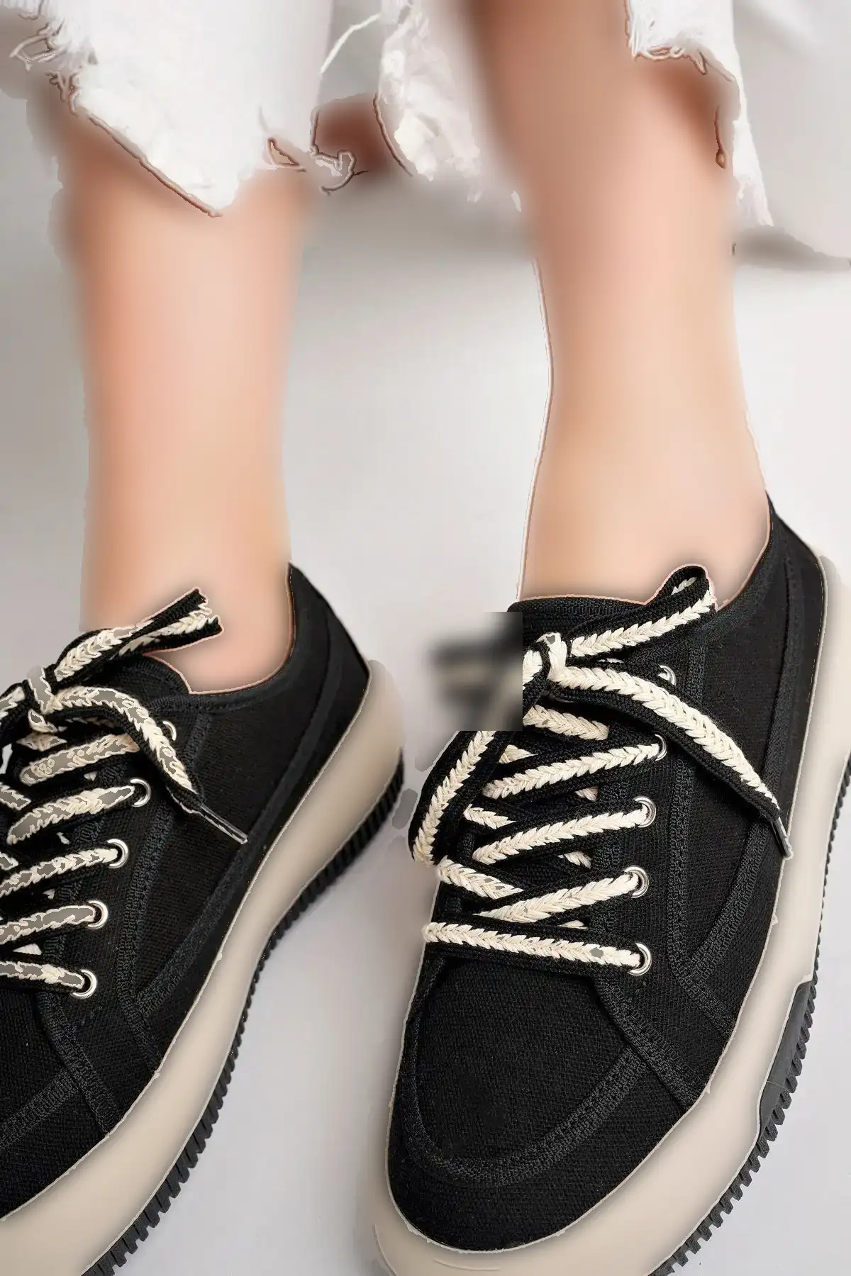 کفش راحتی زنانه مشکی - 303 کفش راحتی زنانه مشکی - 303