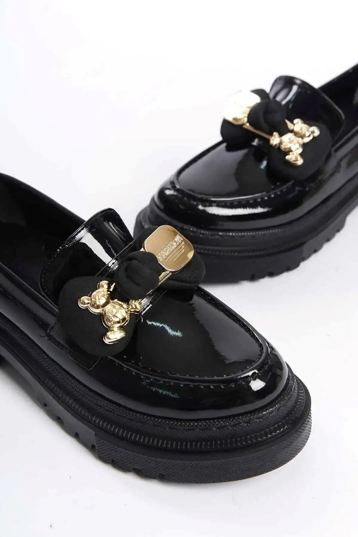 کفش زنانه چرمی مشکی Burk - 1189