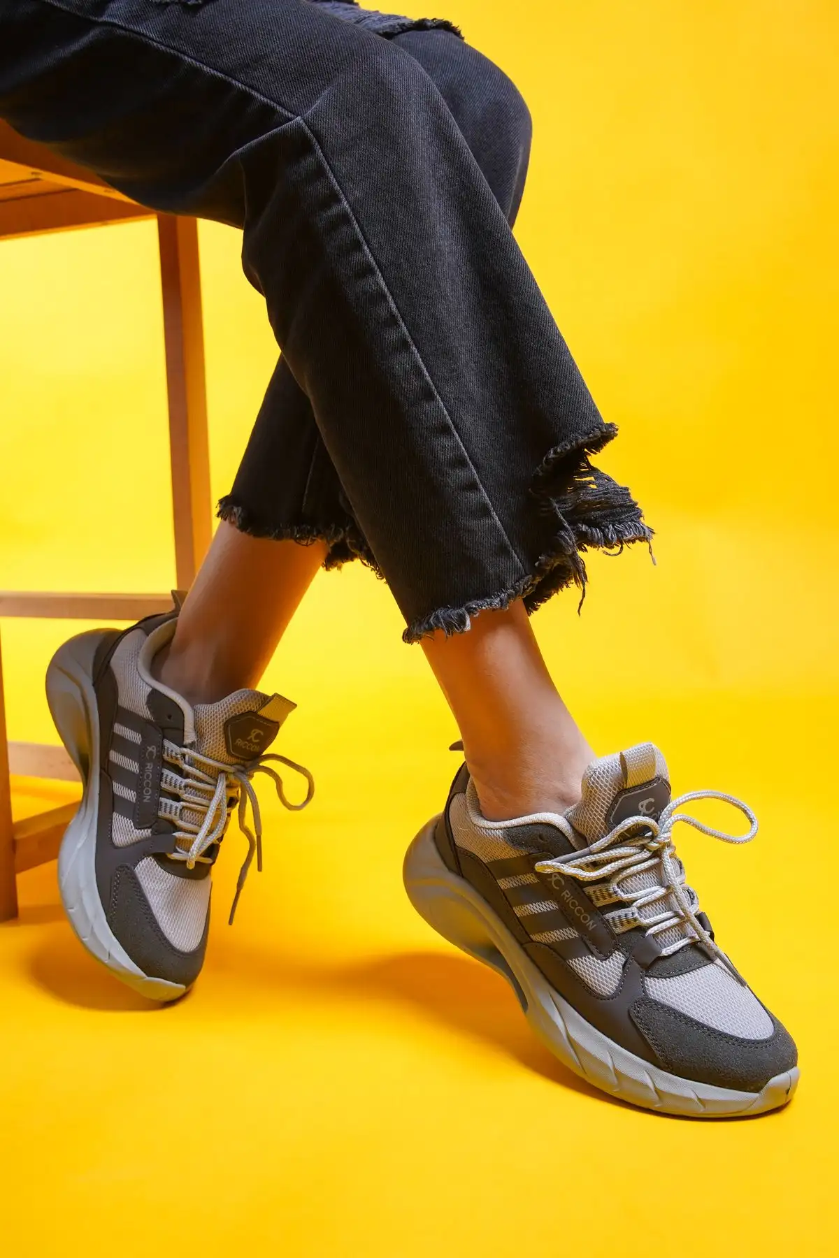 کفش ورزشی Torrine Unisex 001293 Smoked - 1177 کفش ورزشی Torrine Unisex 001293 Smoked - 1177