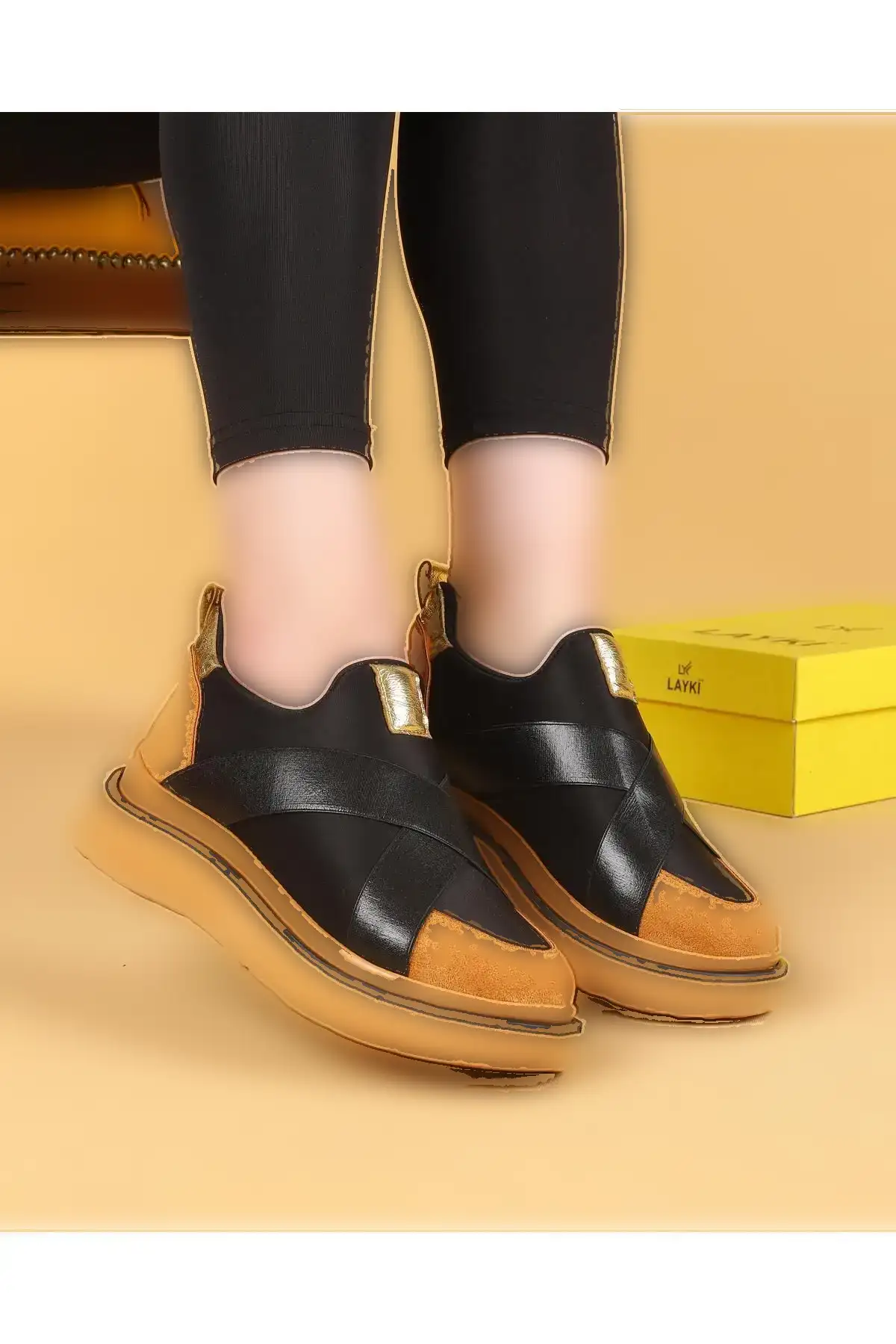 کفش پیاده روی پارچه ای چتر نجات مشکی و خرمایی رنگ مشکی نسیکا - 356 کفش پیاده روی پارچه ای چتر نجات مشکی و خرمایی رنگ مشکی نسیکا - 356