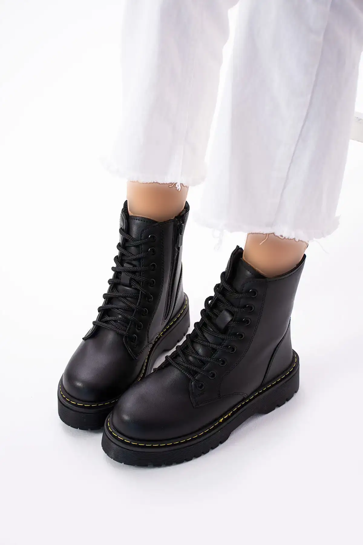 بوت زنانه مشکی پوست - 167 بوت زنانه مشکی پوست - 167