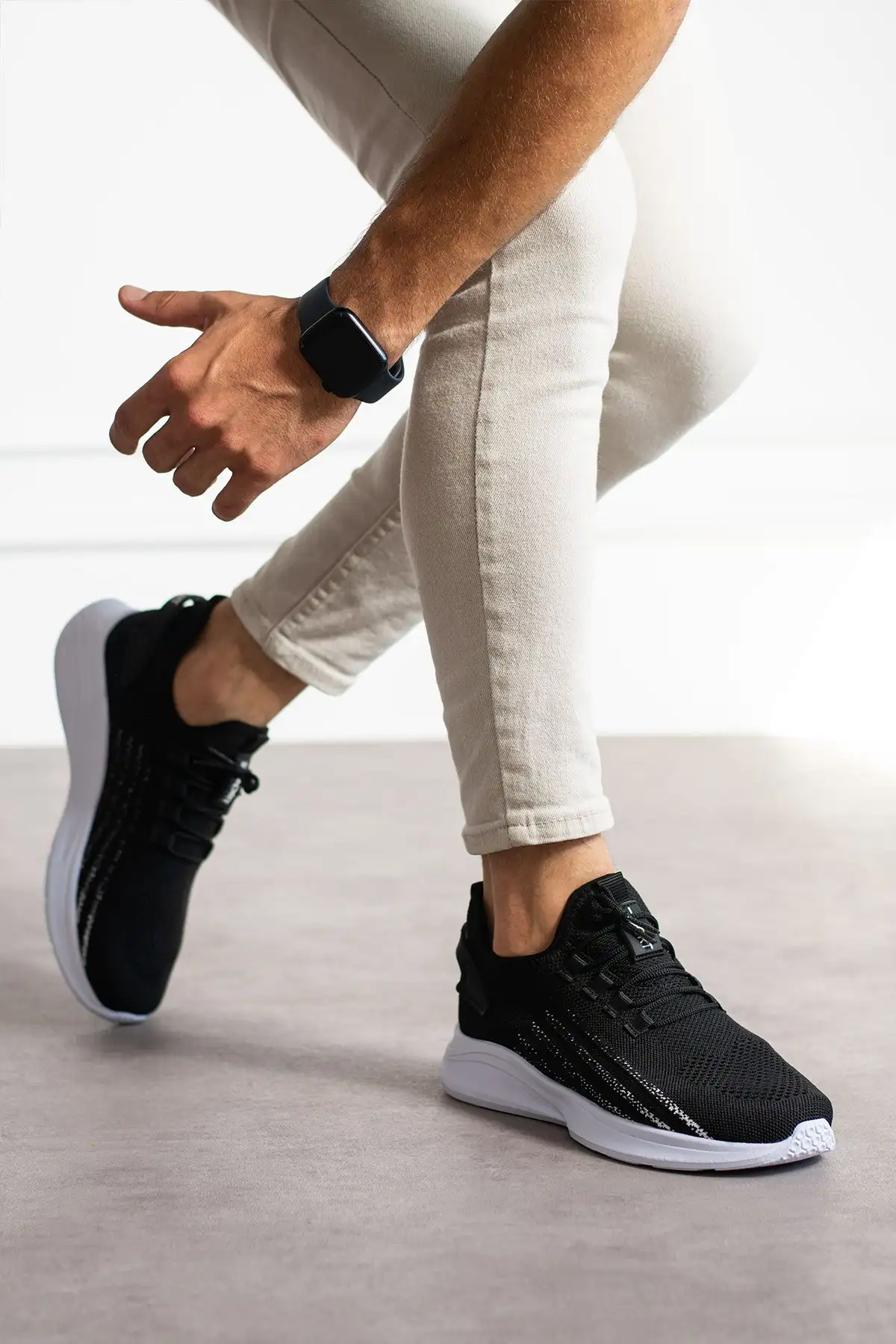 کفش بافتنی یونیسکس سفید مشکی - 736 کفش بافتنی یونیسکس سفید مشکی - 736