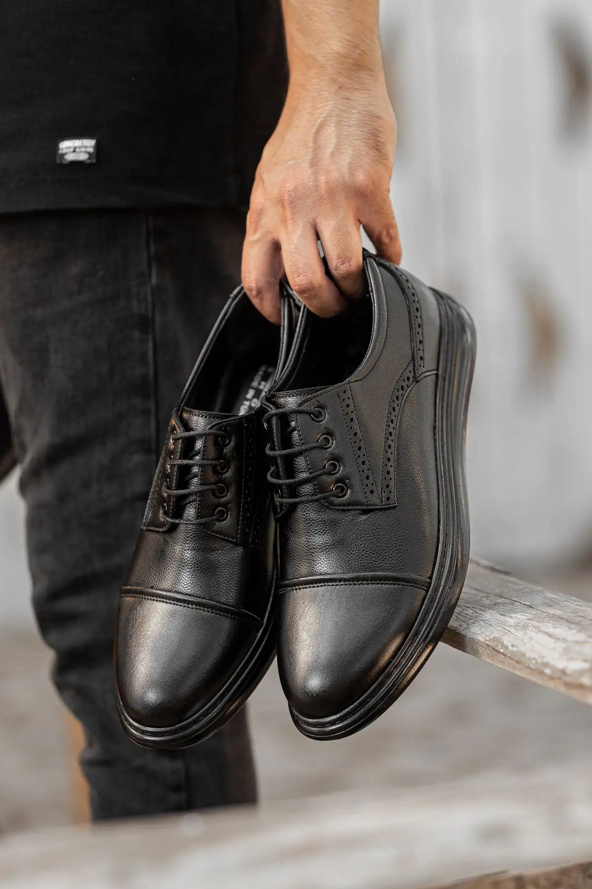 کفش گارانتی کلاسیک مردانه ارتوپدی روزانه D0235 - 510 کفش گارانتی کلاسیک مردانه ارتوپدی روزانه D0235 - 510