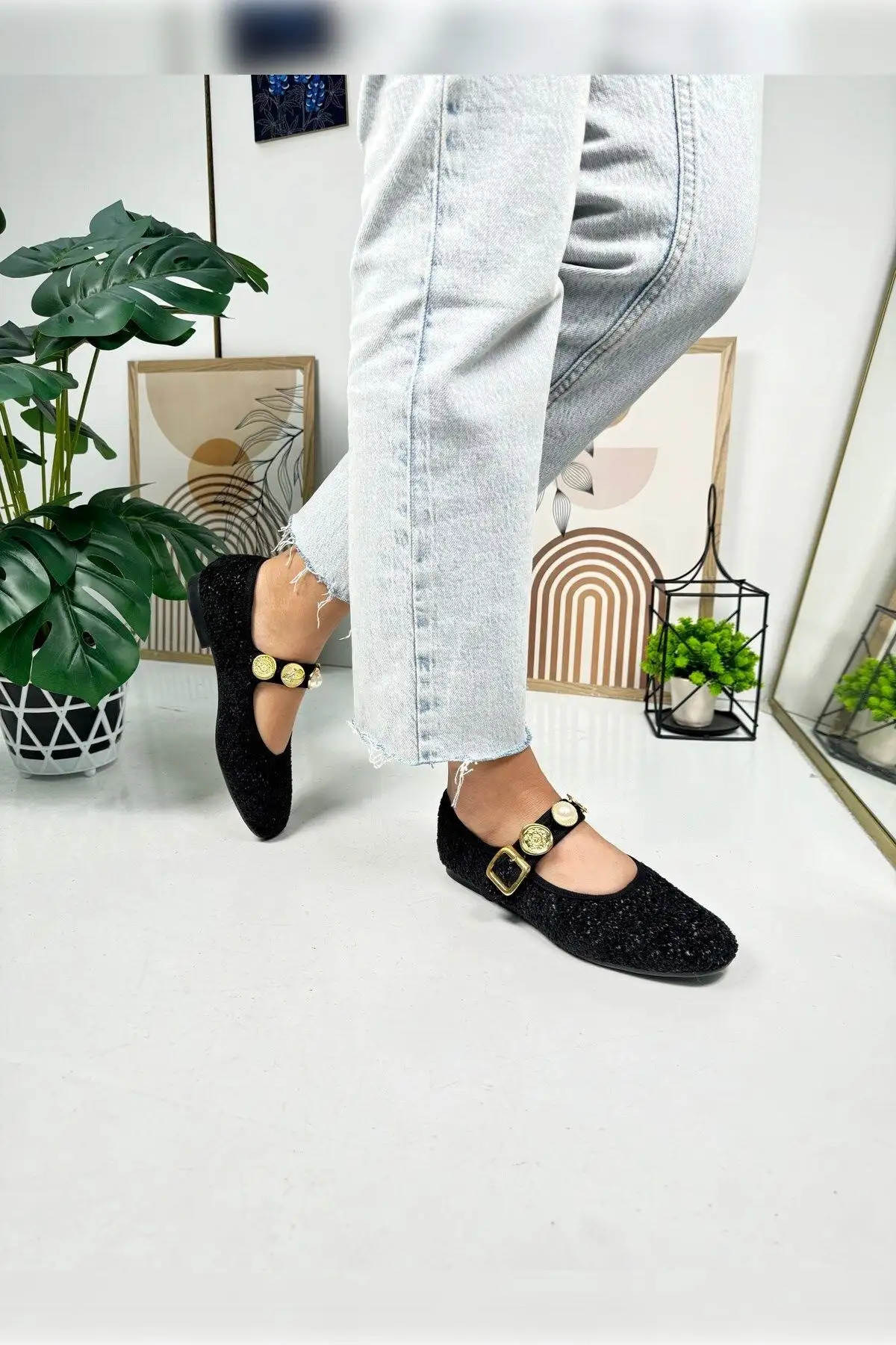 کفشهای راحت پنجه بیضی شکل باله باله مشکی زنانه بالرین بند مرواریدی قابل تنظیم 379 - 790 کفشهای راحت پنجه بیضی شکل باله باله مشکی زنانه بالرین بند مرواریدی قابل تنظیم 379 - 790