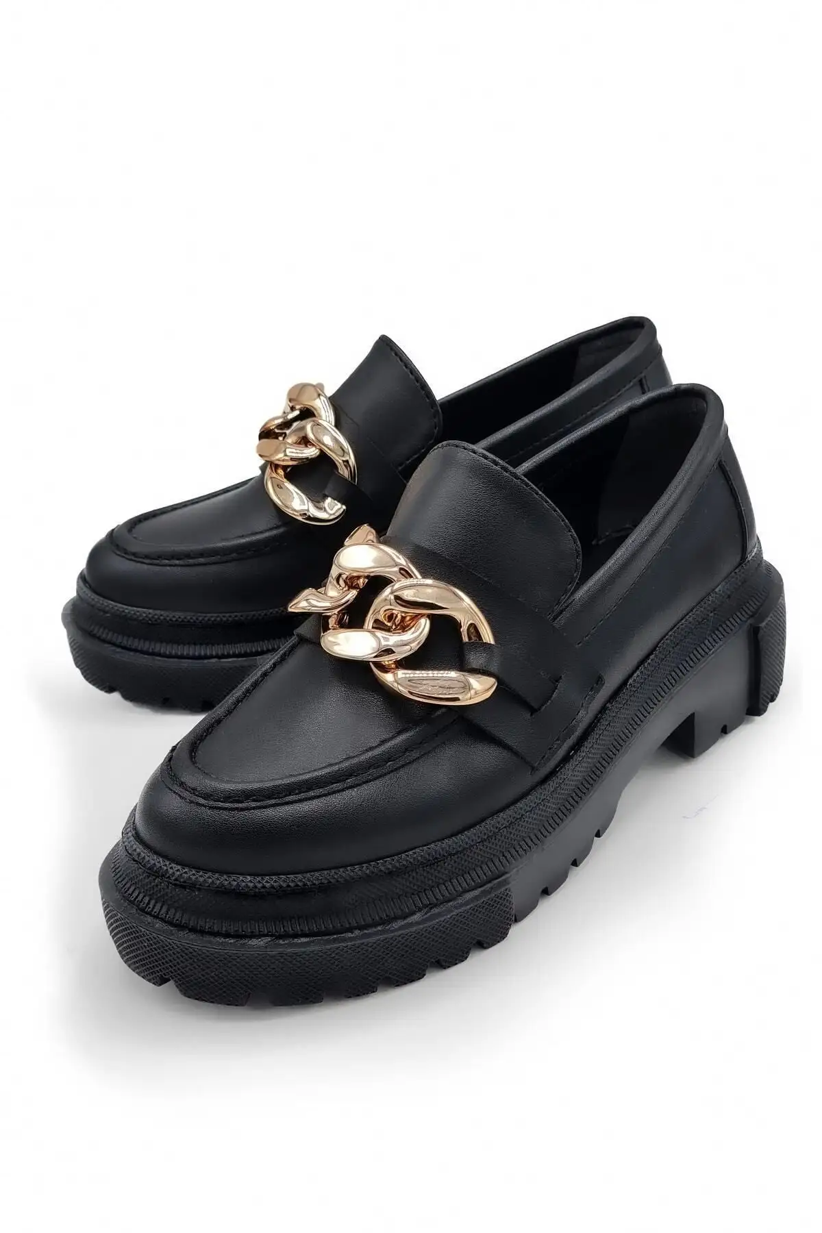 زنجیر مشکی زیره ضخیم کفش لوفر زنانه زنجیر طلا - 840 زنجیر مشکی زیره ضخیم کفش لوفر زنانه زنجیر طلا - 840