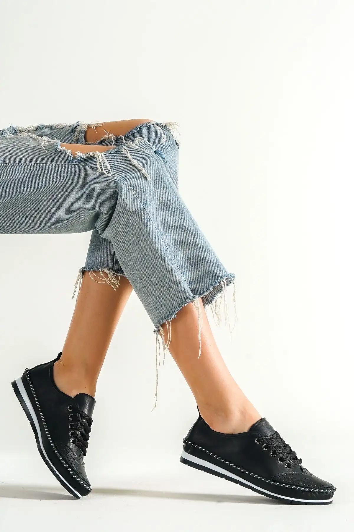 بالرین چرم زنانه مشکی چرم اصل - 855 بالرین چرم زنانه مشکی چرم اصل - 855