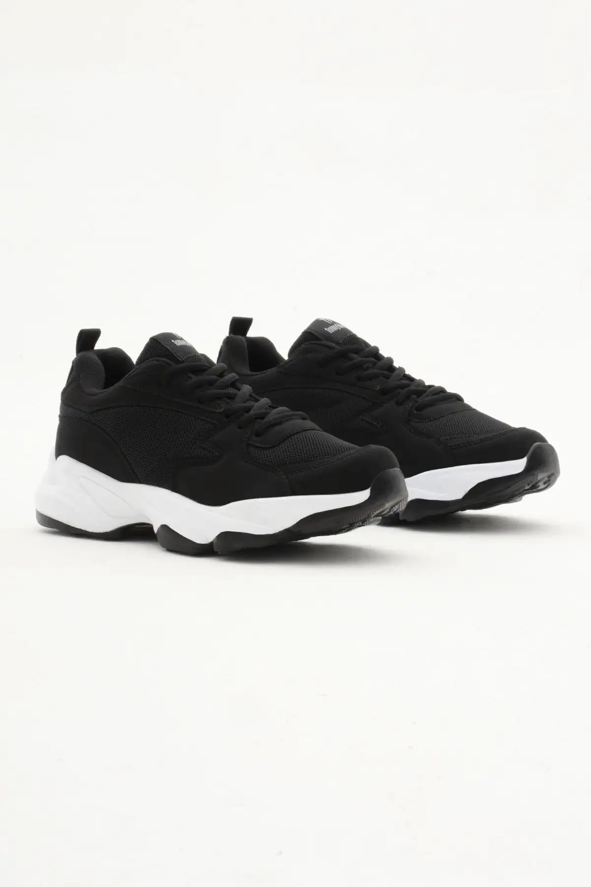 کفش اسپرت یونیسکس مشکی سفید Zyp - 284 کفش اسپرت یونیسکس مشکی سفید Zyp - 284