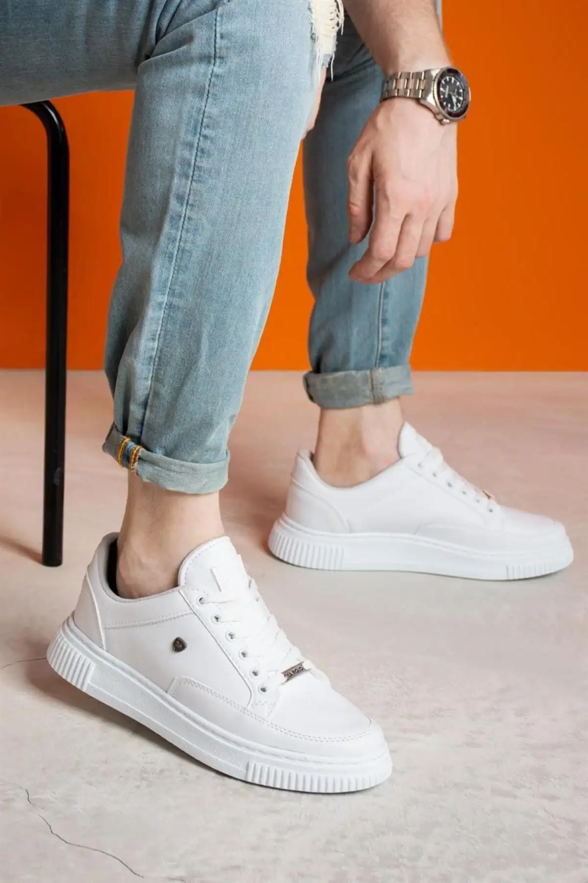 039 کفش اسپرت مردانه بند دار زیره سفید رنگ سفید - 220 039 کفش اسپرت مردانه بند دار زیره سفید رنگ سفید - 220