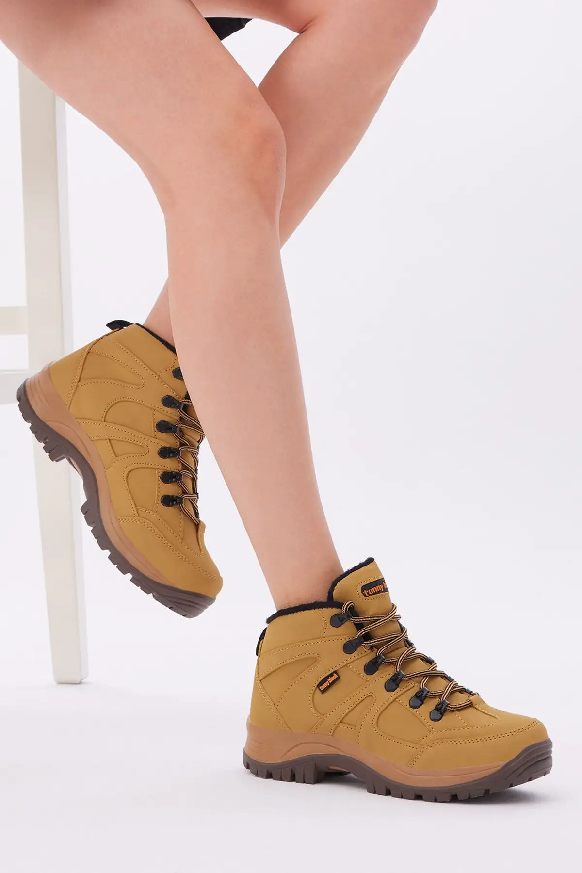 چکمه های یونیسکس Camel Trekking Boots V2rts - 54 چکمه های یونیسکس Camel Trekking Boots V2rts - 54