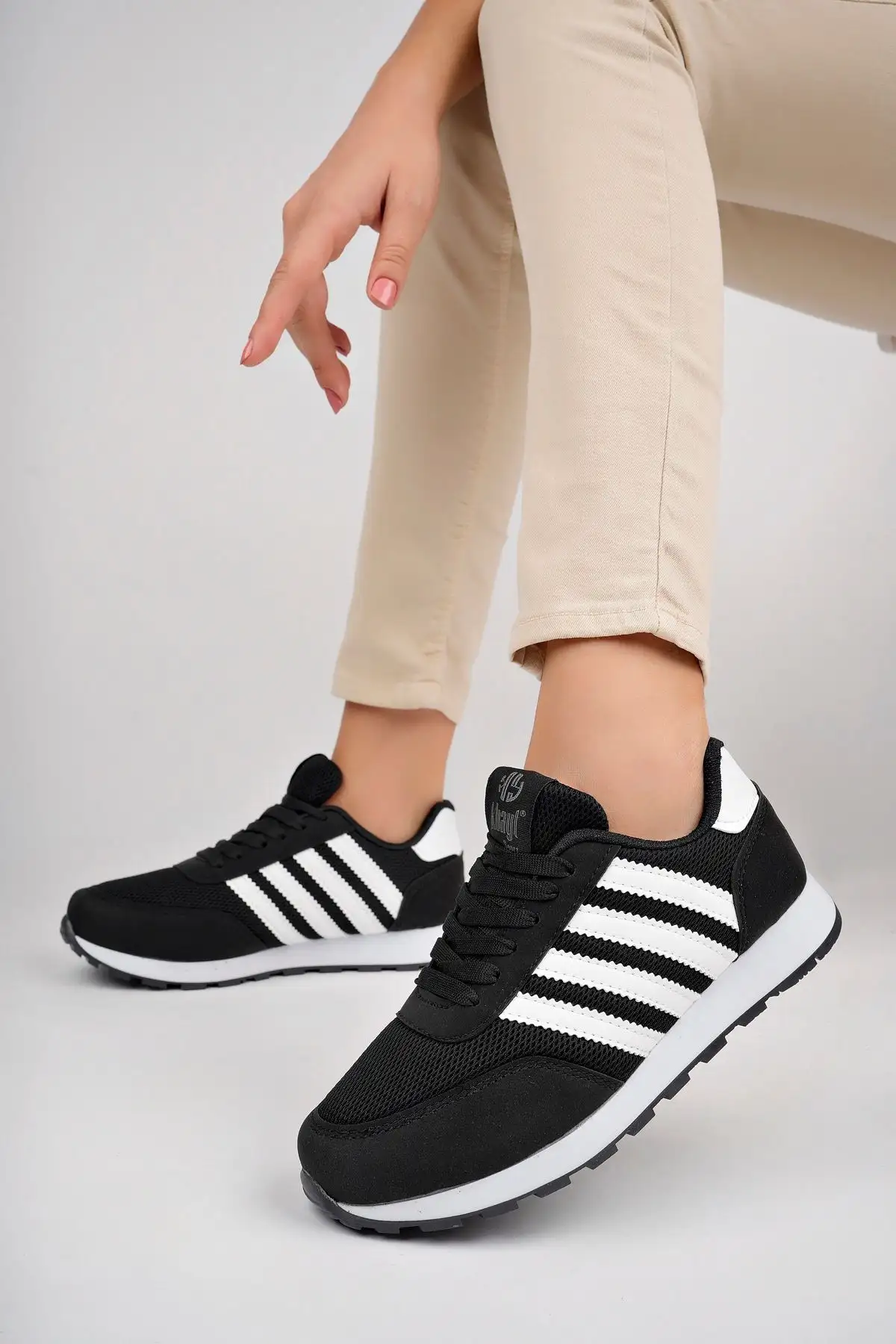 کفش اسپرت یونیسکس راحت روزانه فالکون - 1393 کفش اسپرت یونیسکس راحت روزانه فالکون - 1393