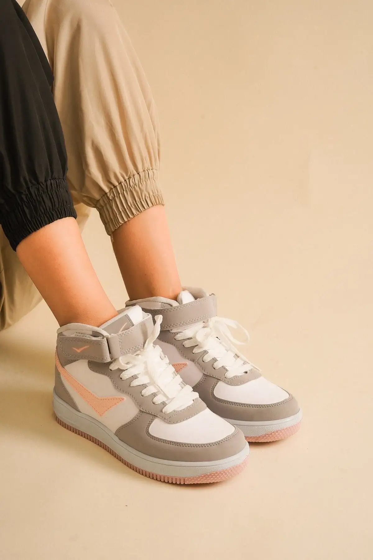 کفش اسپرت کتانی زنانه - 1696