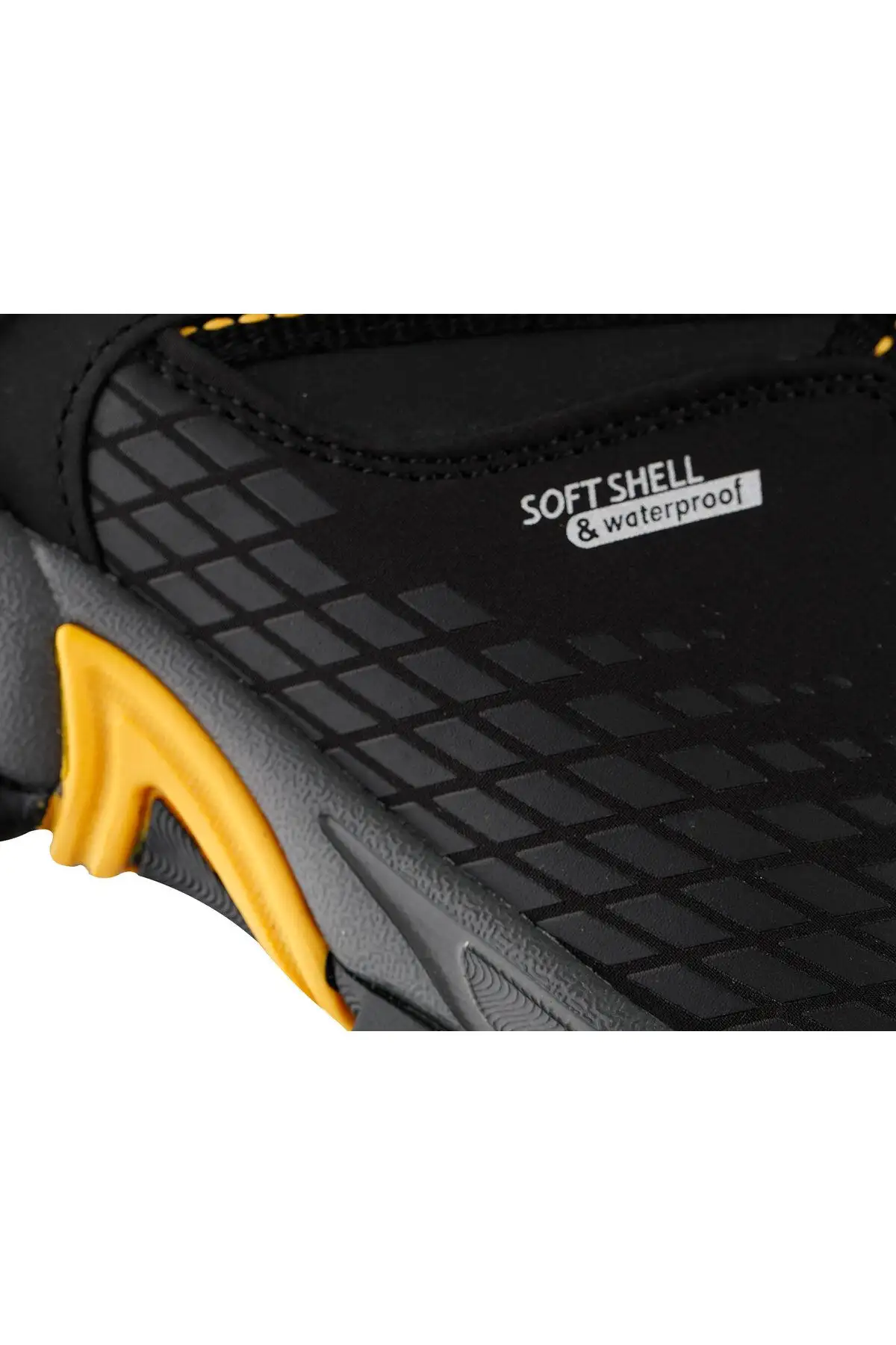 آب و سرماخوردگی زمستان با کمربند قایقرانی که دارای چکمه های در فضای باز است - 2432 آب و سرماخوردگی زمستان با کمربند قایقرانی که دارای چکمه های در فضای باز است - 2432