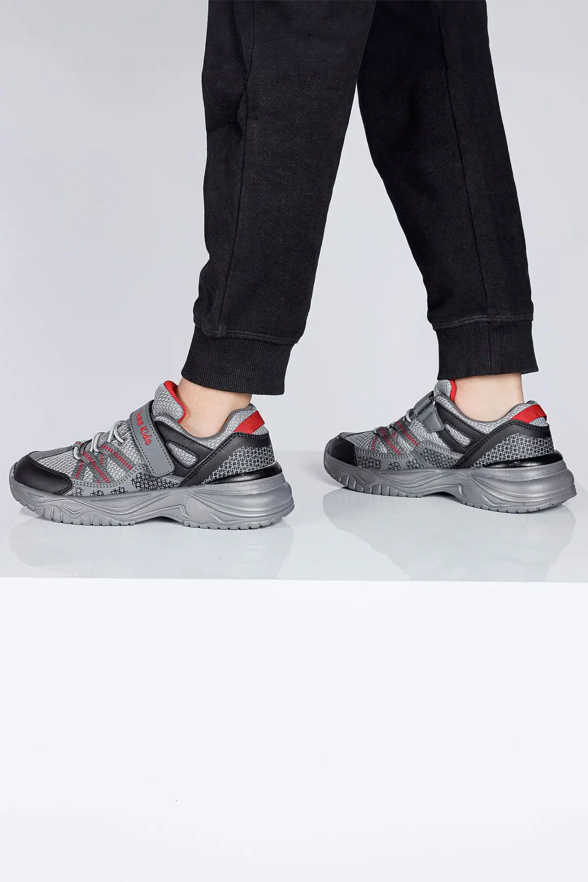 29187 کفش کتانی یونیسکس بچه گانه Velcro Grey - 2235 29187 کفش کتانی یونیسکس بچه گانه Velcro Grey - 2235