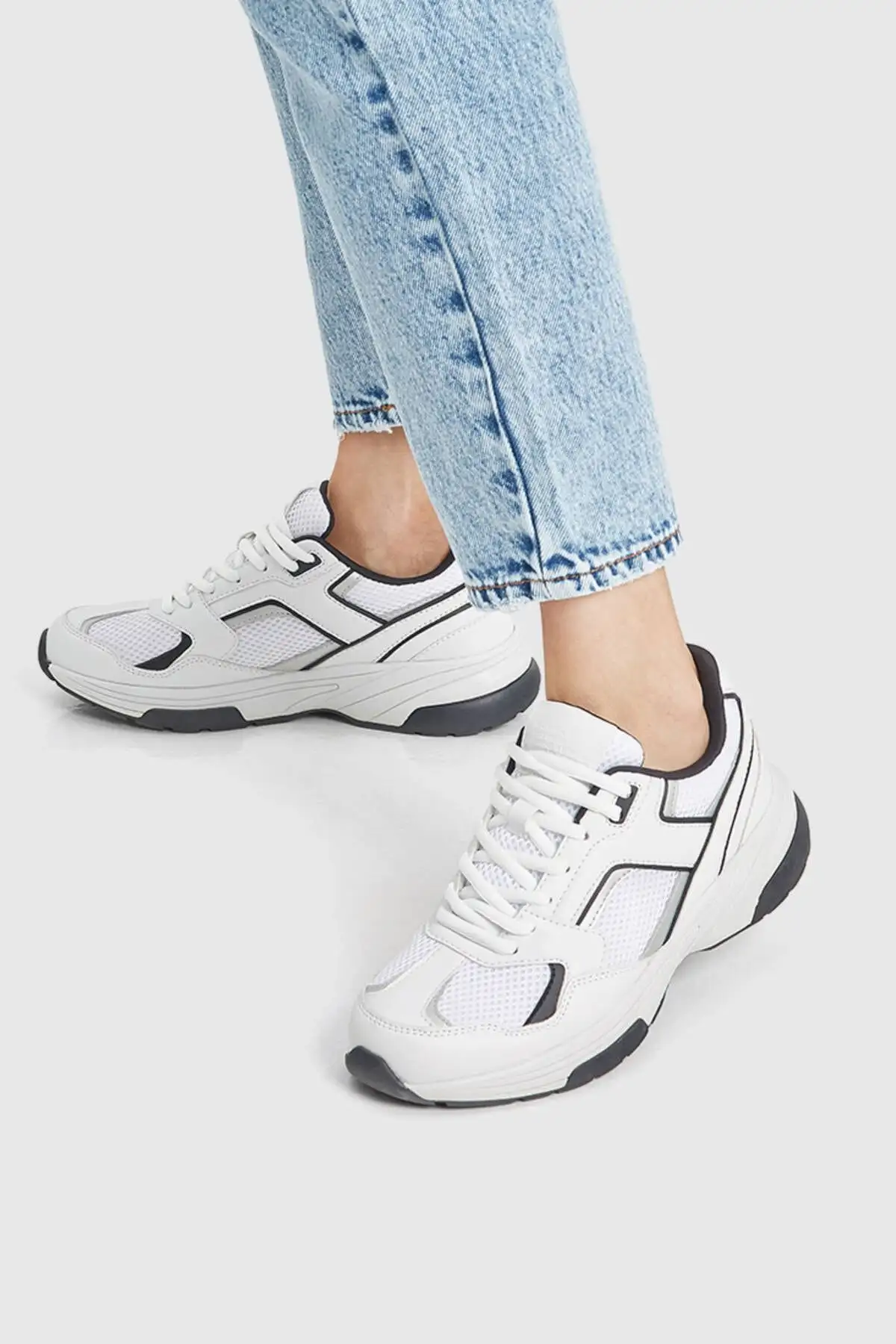 سفید - کفش ورزشی دویدن - 2240 سفید - کفش ورزشی دویدن - 2240