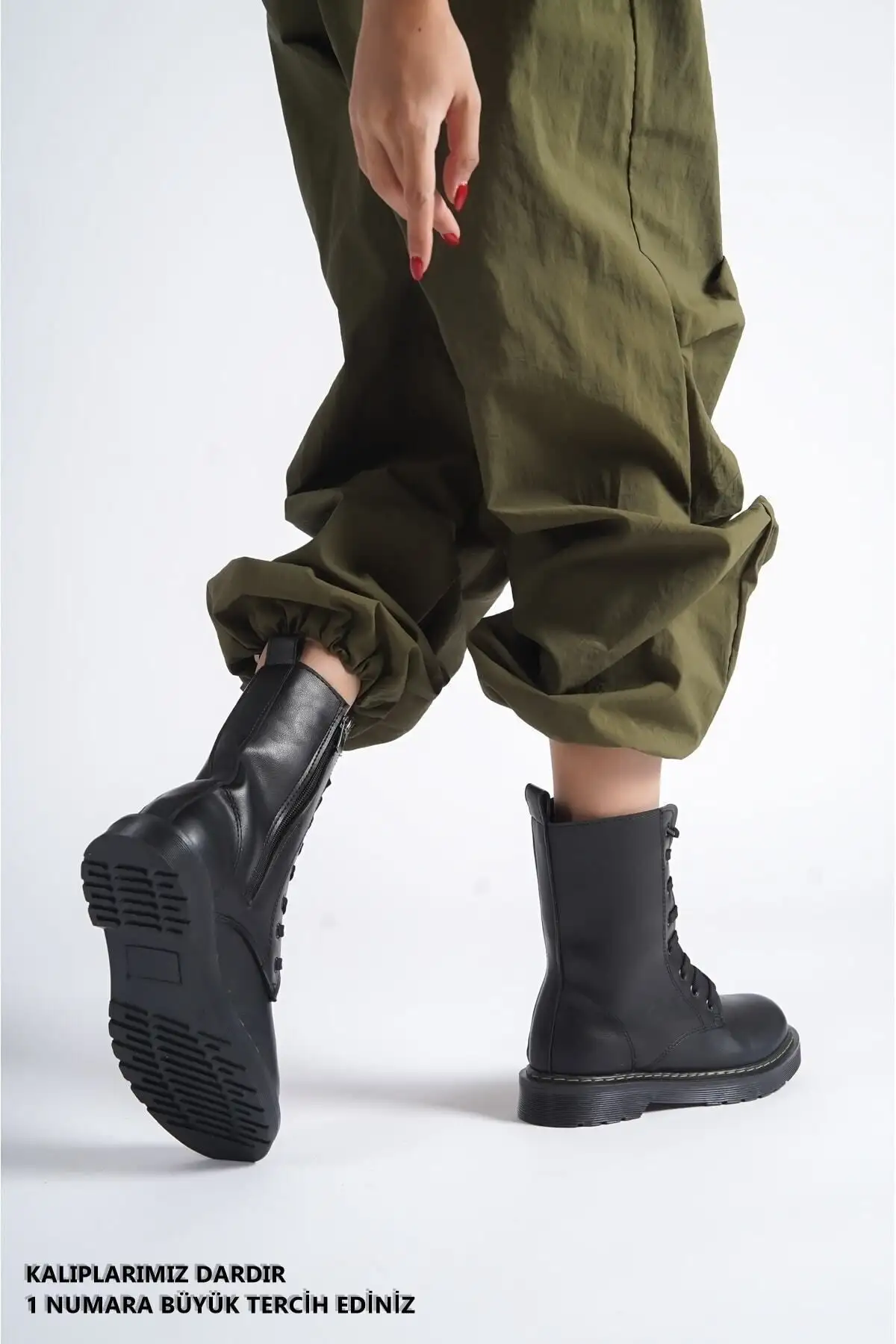 چکمه های چرمی پرهای فلزی سیاه با توری پستی -up - 2408 چکمه های چرمی پرهای فلزی سیاه با توری پستی -up - 2408