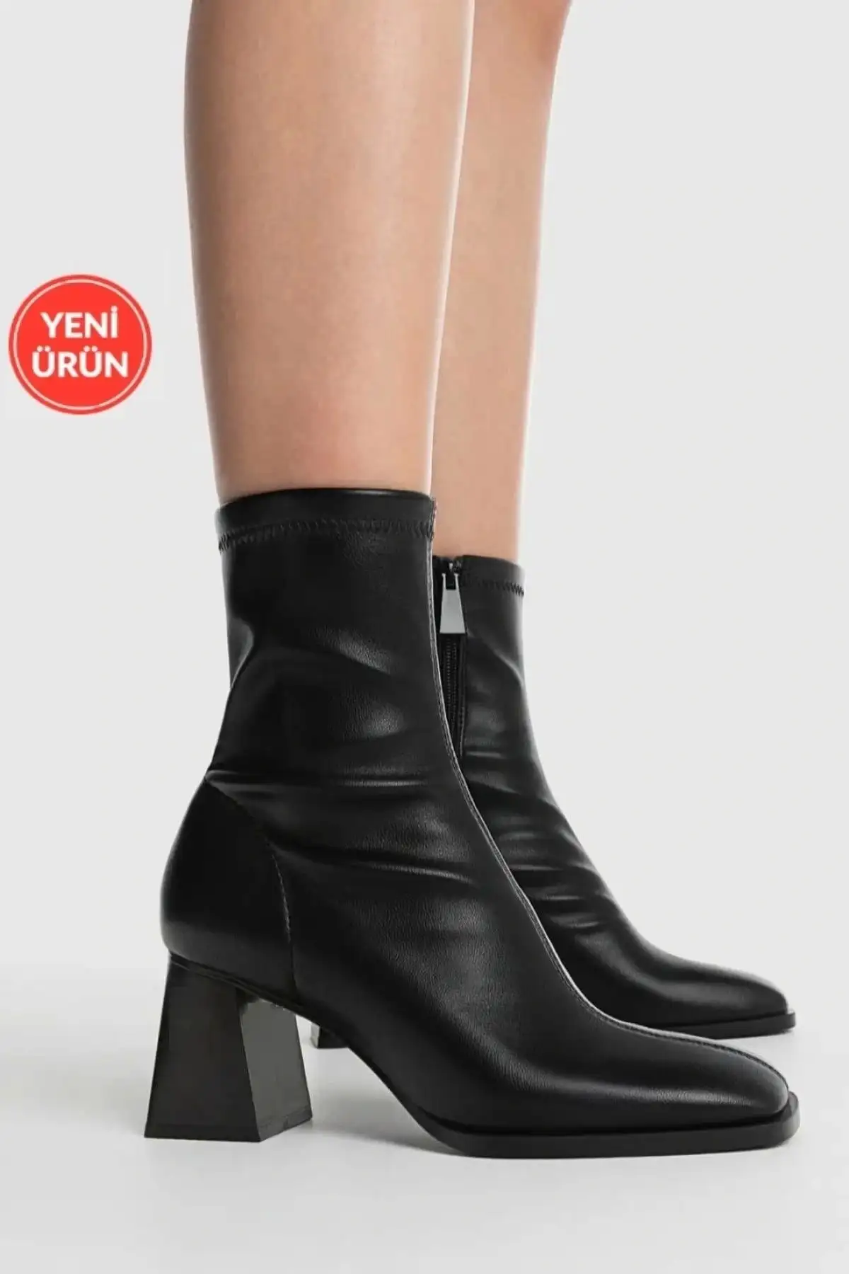 چکمه های زنانه چکمه های کشش ضخیم سیاه - 2375 چکمه های زنانه چکمه های کشش ضخیم سیاه - 2375