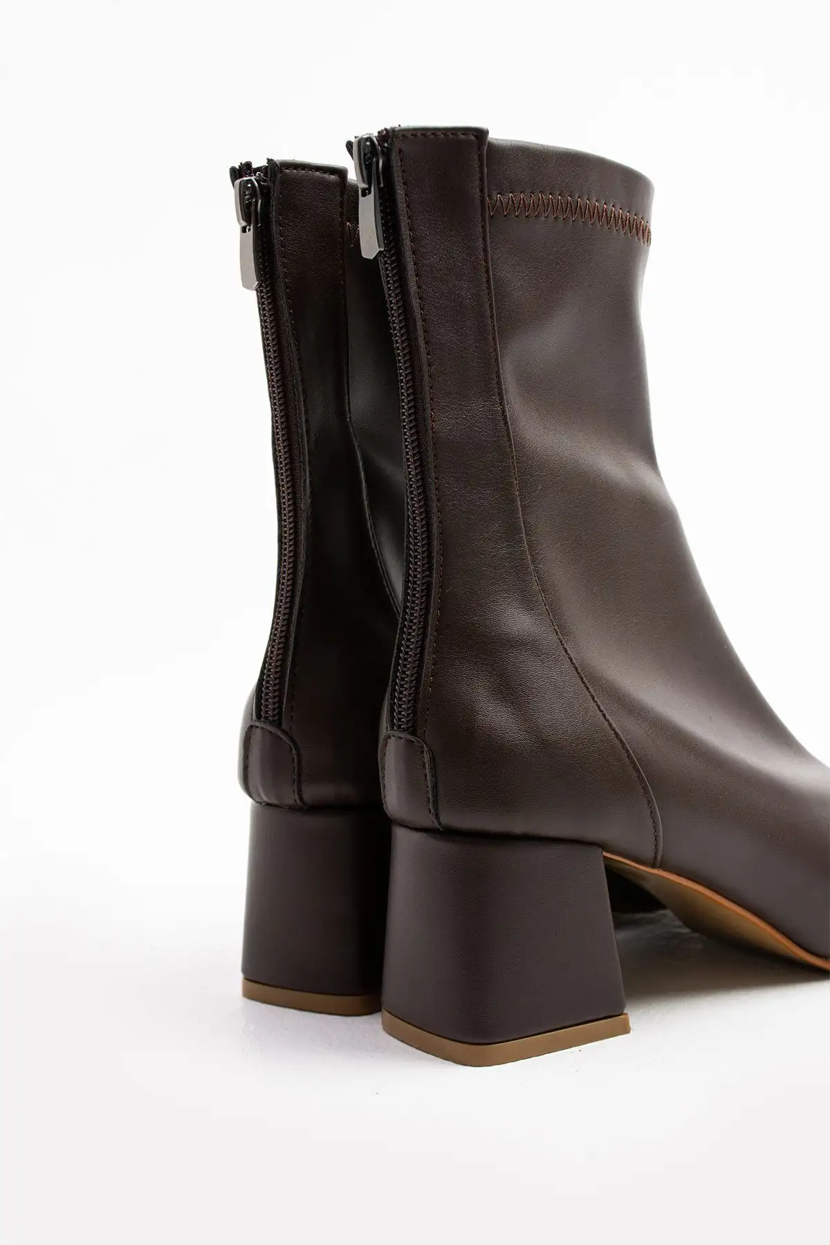 کیفیت بوت کشش قهوه ای زنانه زمستان با پاشنه متوسط با ربات زمستانی شراب - 2391 کیفیت بوت کشش قهوه ای زنانه زمستان با پاشنه متوسط با ربات زمستانی شراب - 2391