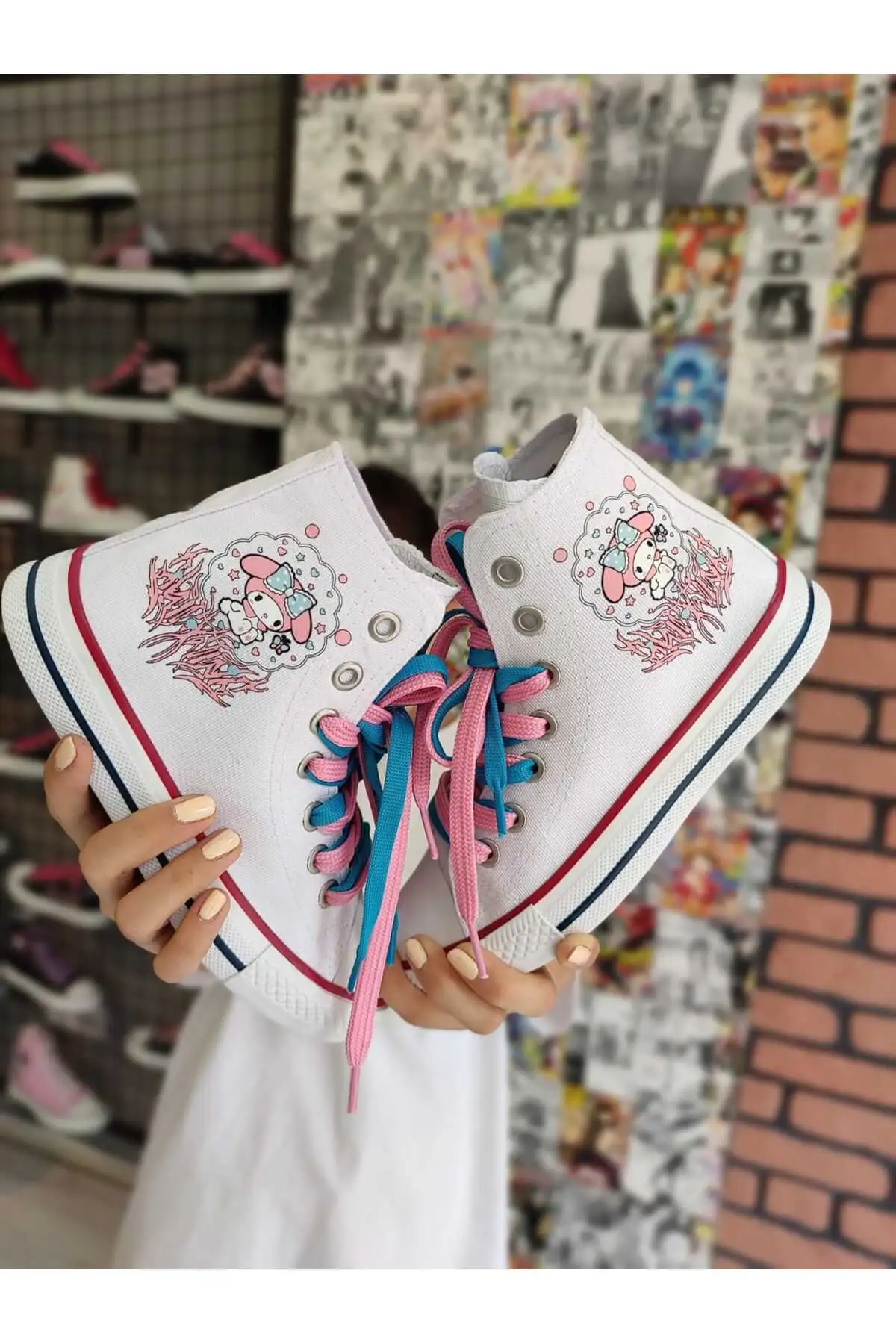 من ملودی پر حاشیه صورتی پرینت سفید کفش اسپرت بالا Snekaer - 1611 من ملودی پر حاشیه صورتی پرینت سفید کفش اسپرت بالا Snekaer - 1611