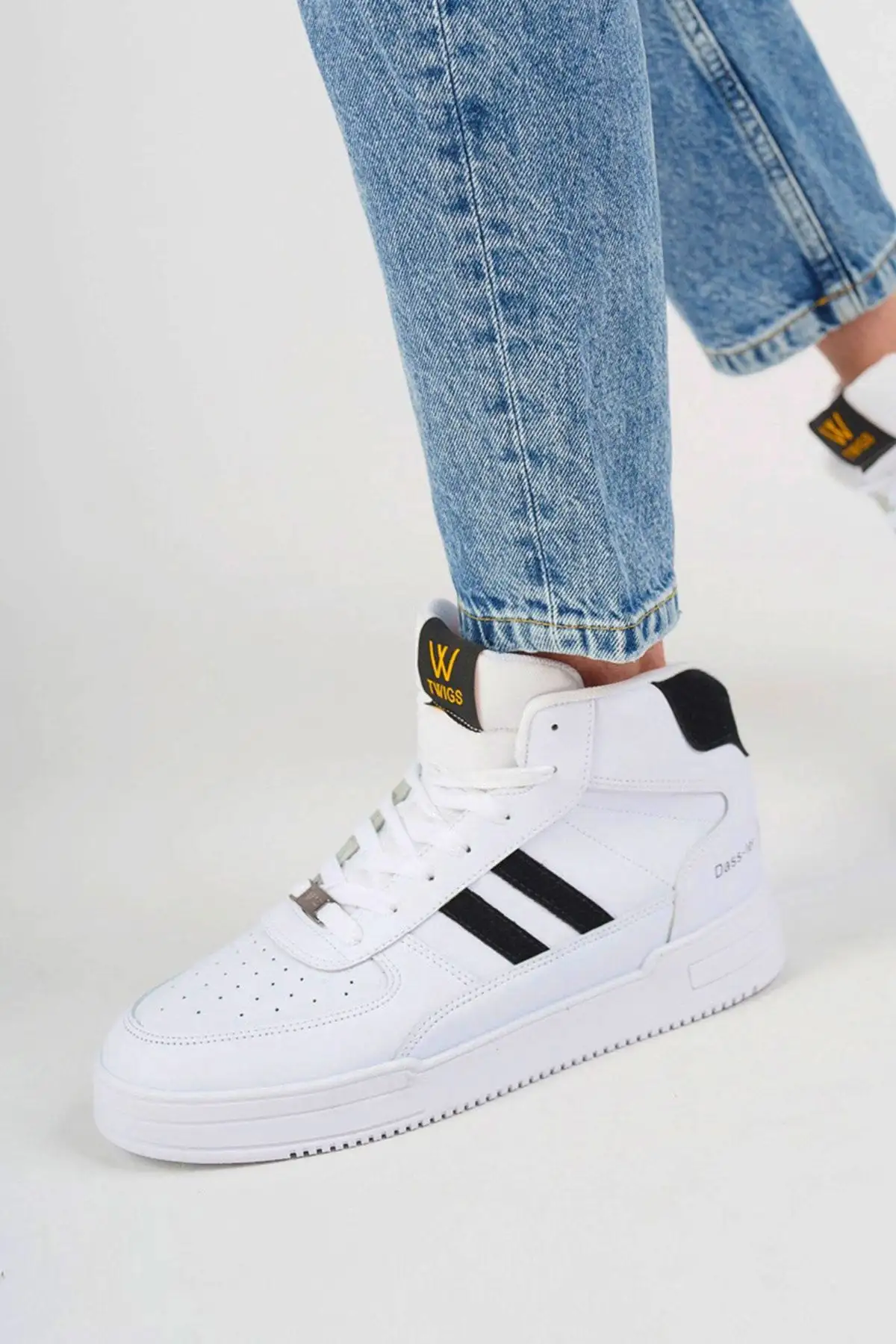 کفش ورزشی قایق ورزشی ارتوپدی تضمینی Unisex سفید مشکی - 2186 کفش ورزشی قایق ورزشی ارتوپدی تضمینی Unisex سفید مشکی - 2186