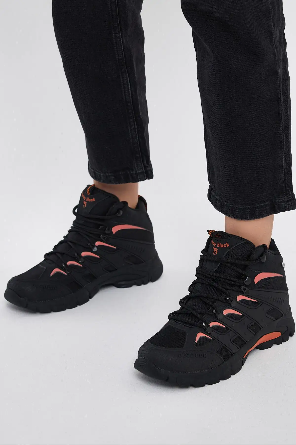 چکمه های یونیسکس نارنجی مشکی راحت و راحت بند دار - 2219 چکمه های یونیسکس نارنجی مشکی راحت و راحت بند دار - 2219