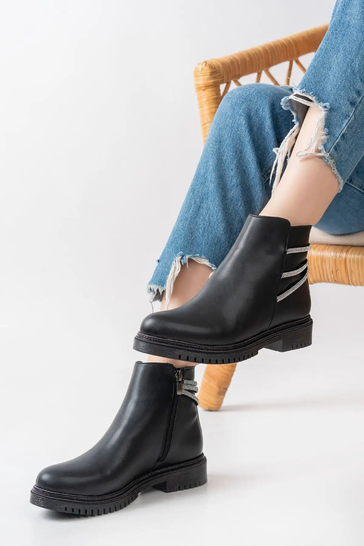 روبان سنگی سیاه مات مات به تفصیل زیپ زمرد فصل کلاسیک زنان کلاسیک بوته کوتاه - 2382 روبان سنگی سیاه مات مات به تفصیل زیپ زمرد فصل کلاسیک زنان کلاسیک بوته کوتاه - 2382